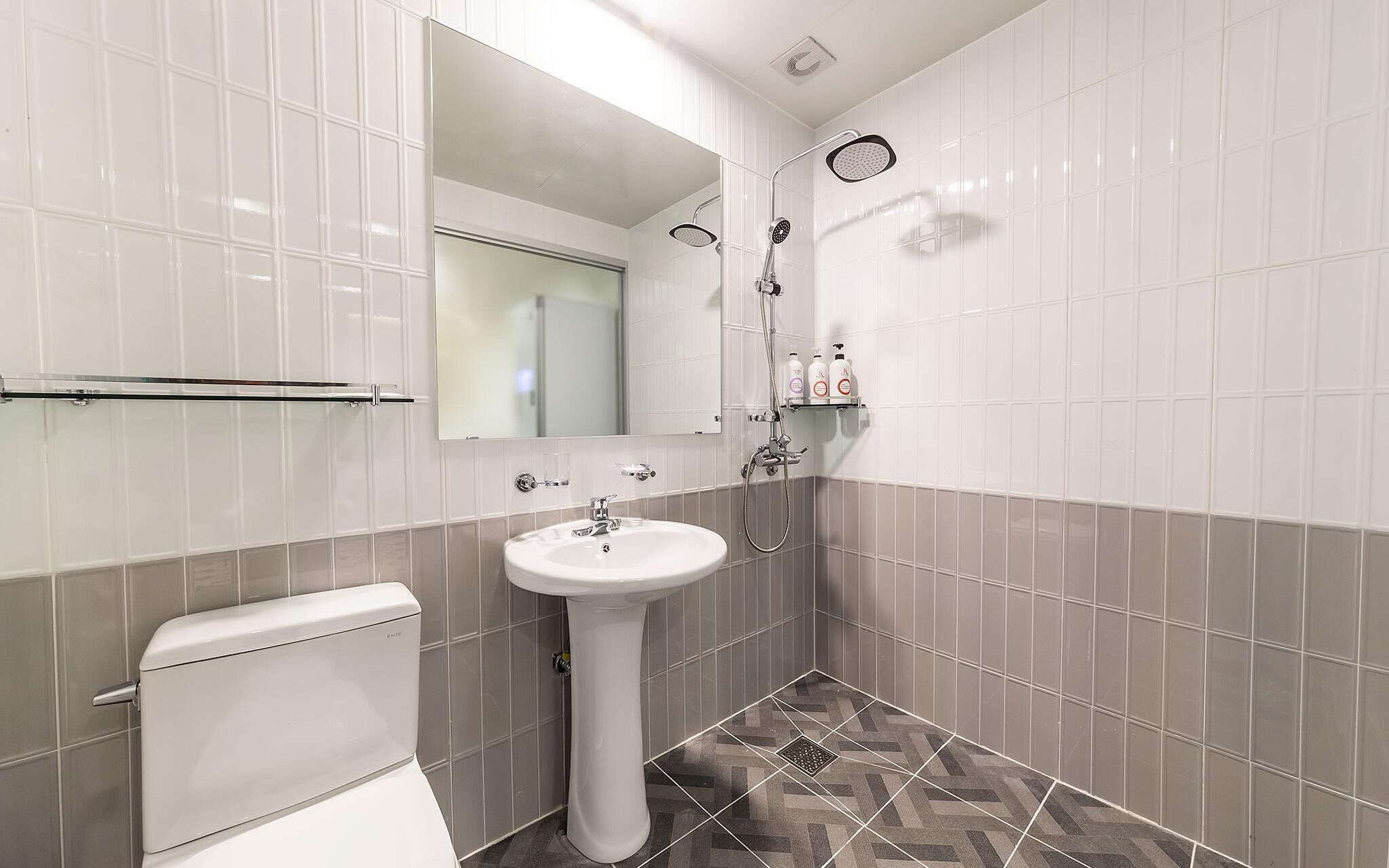 Chuncheon Bomnae Motel