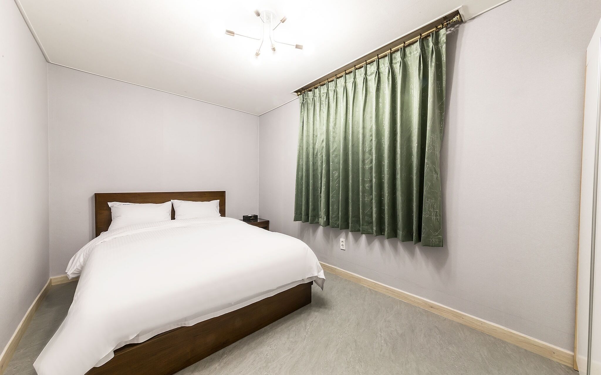 Chuncheon Bomnae Motel