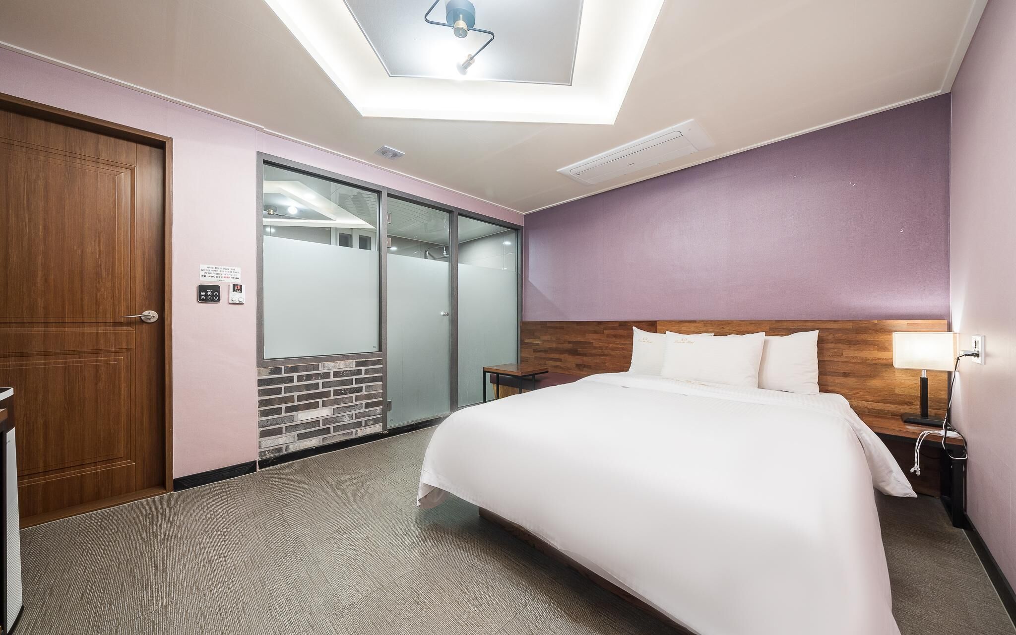 Chuncheon Bomnae Motel