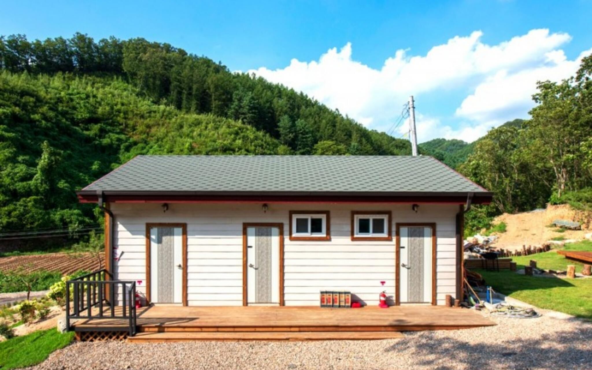 Chuncheon Buzz Glamping Pension