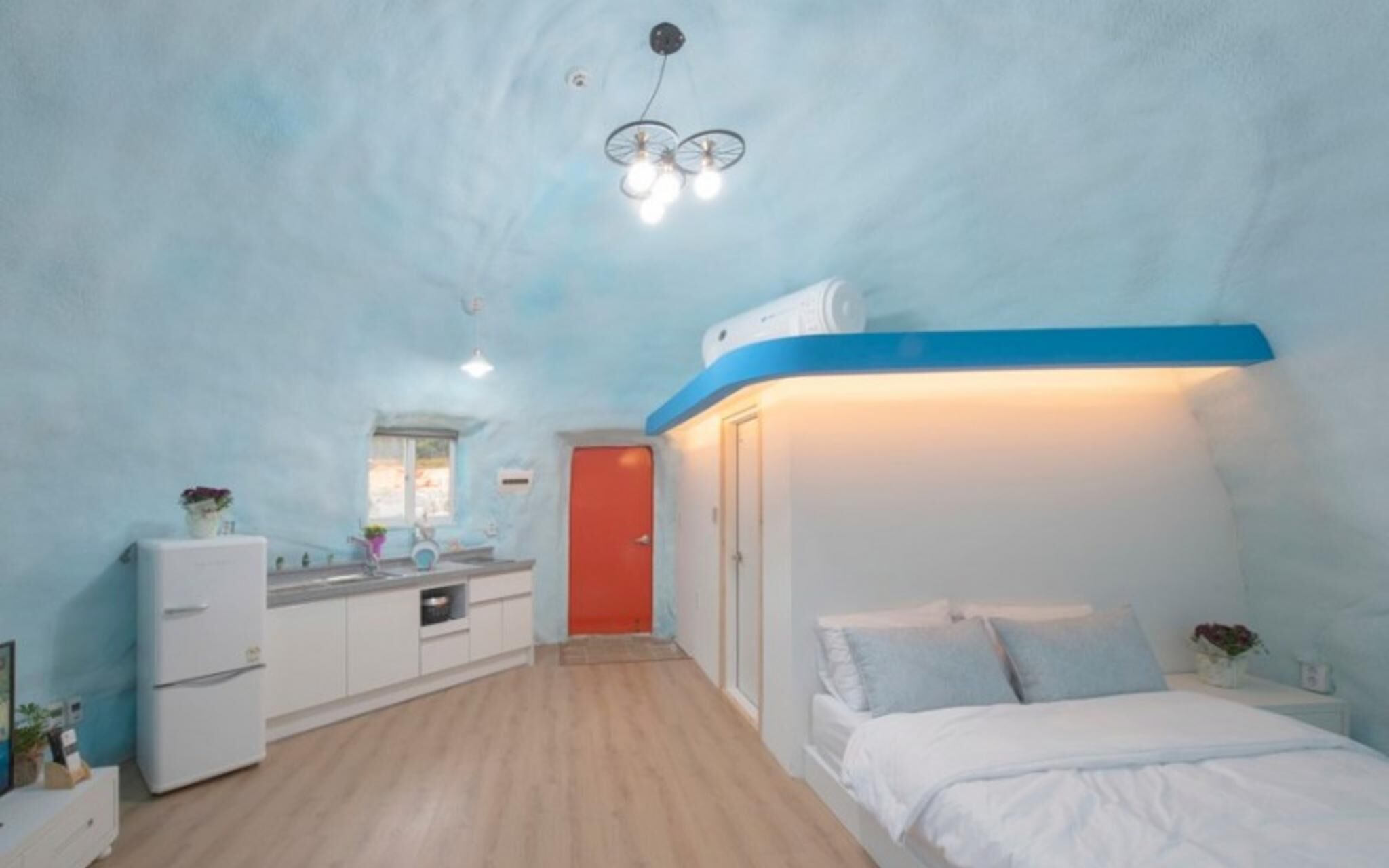 Chuncheon Buzz Glamping Pension