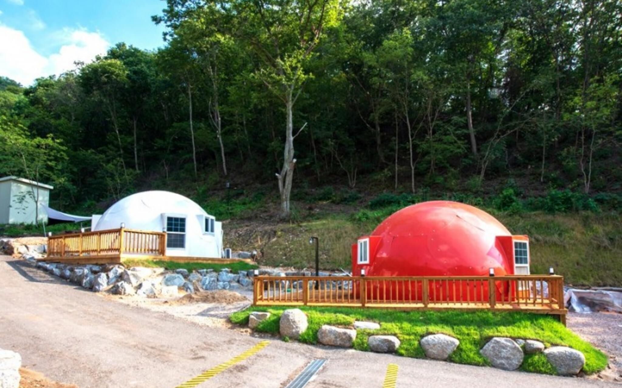 Chuncheon Buzz Glamping Pension