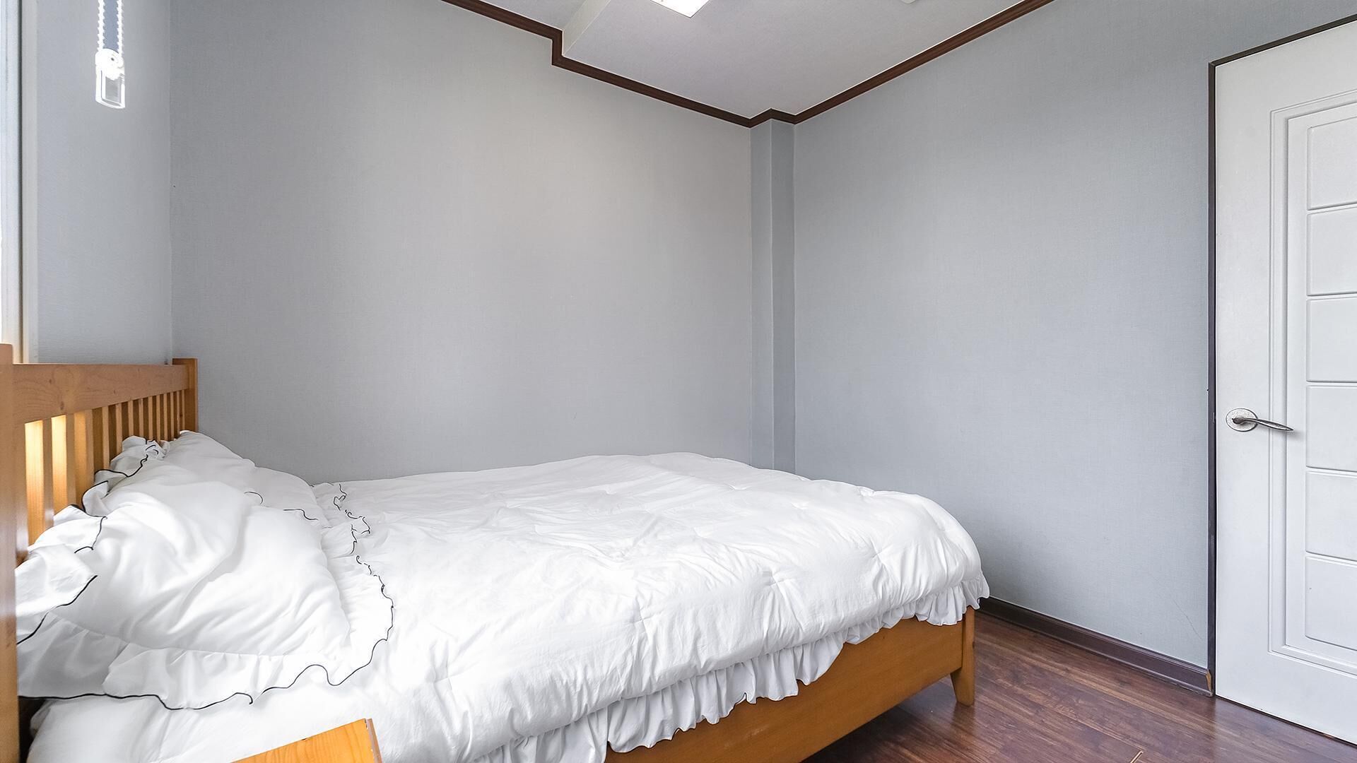 Chuncheon Dogandstay