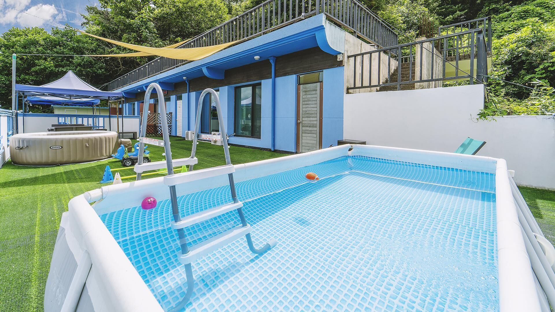 Chuncheon Dogandstay