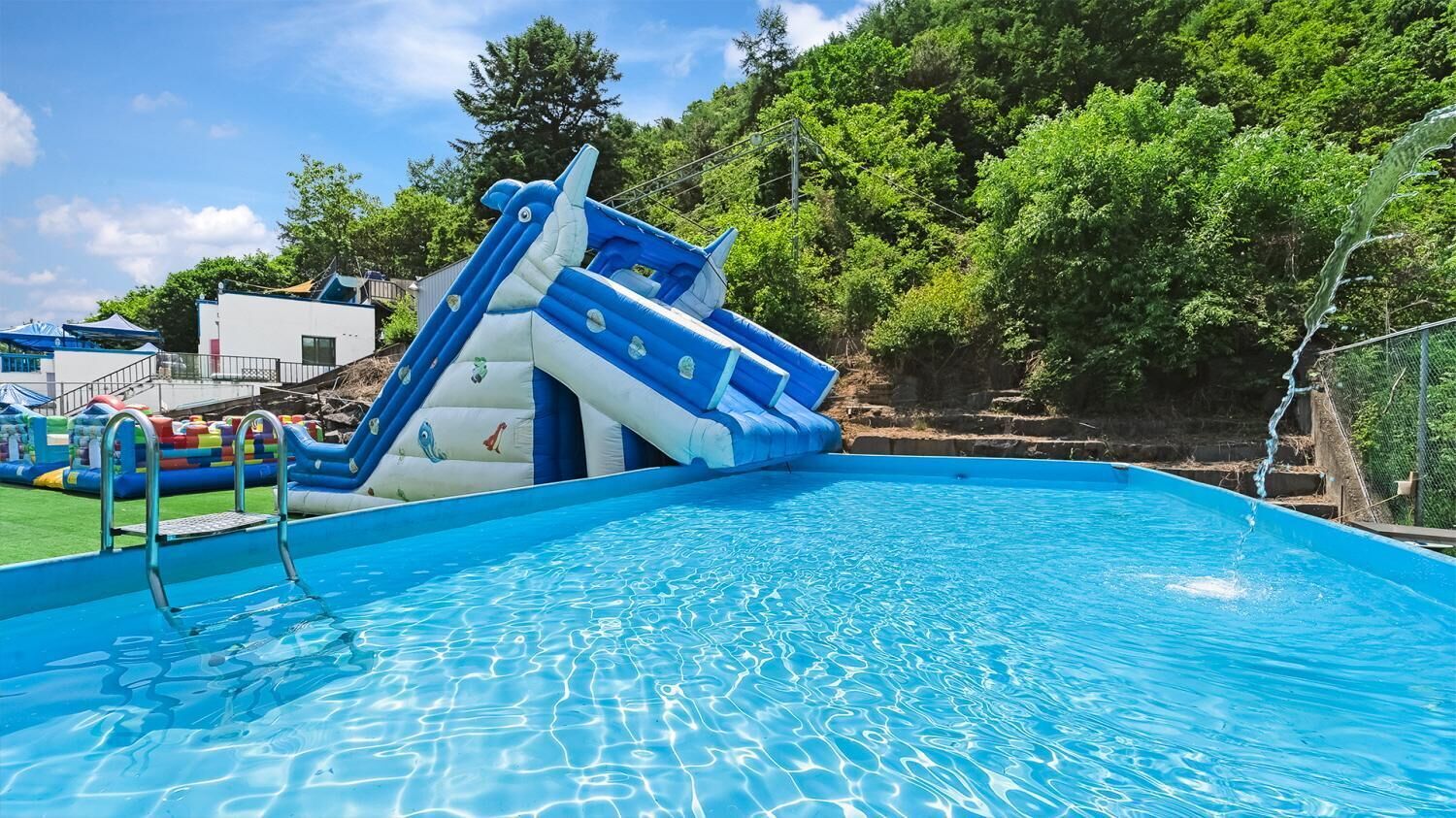 Chuncheon Dogandstay