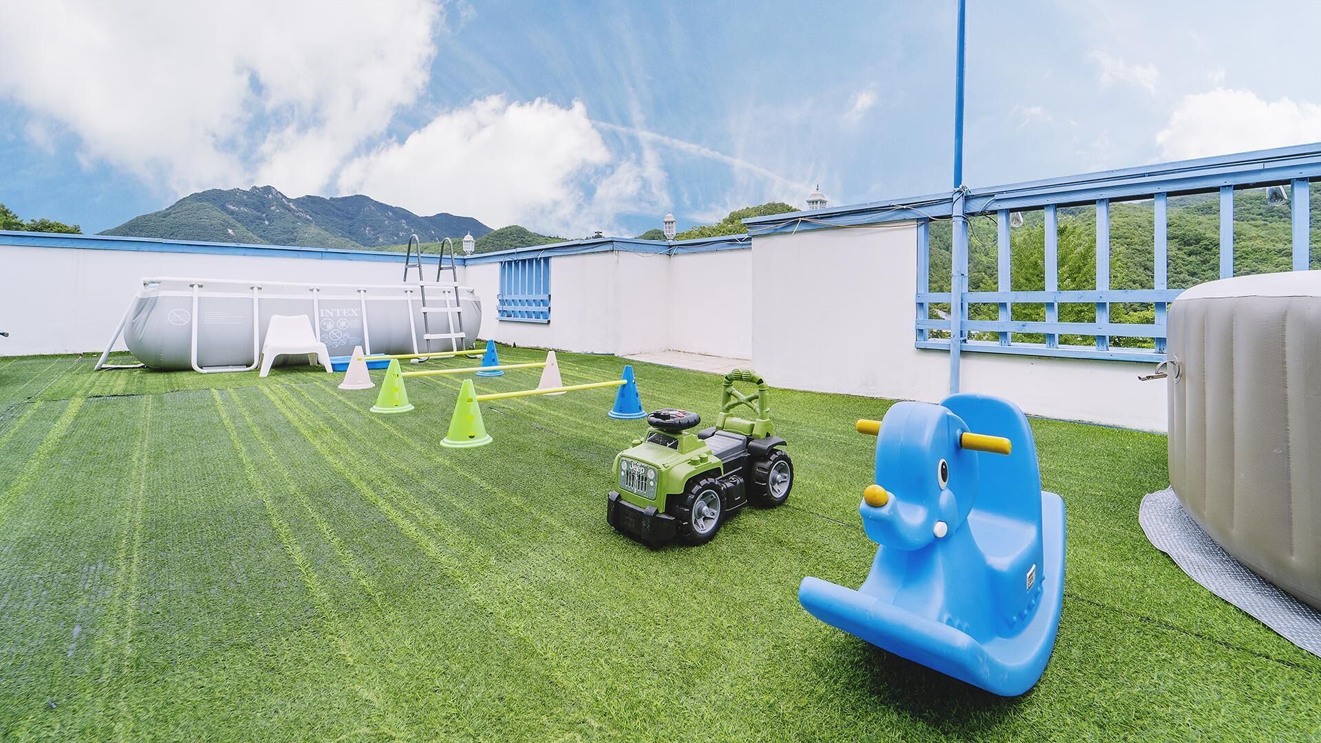 Chuncheon Dogandstay