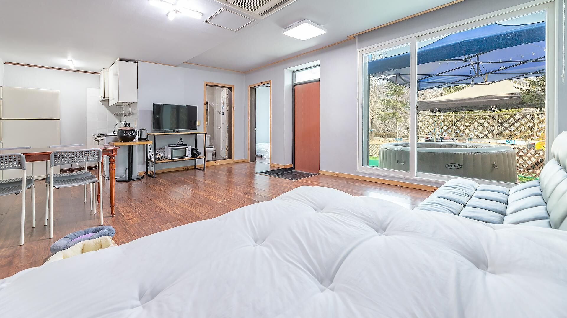 Chuncheon Dogandstay