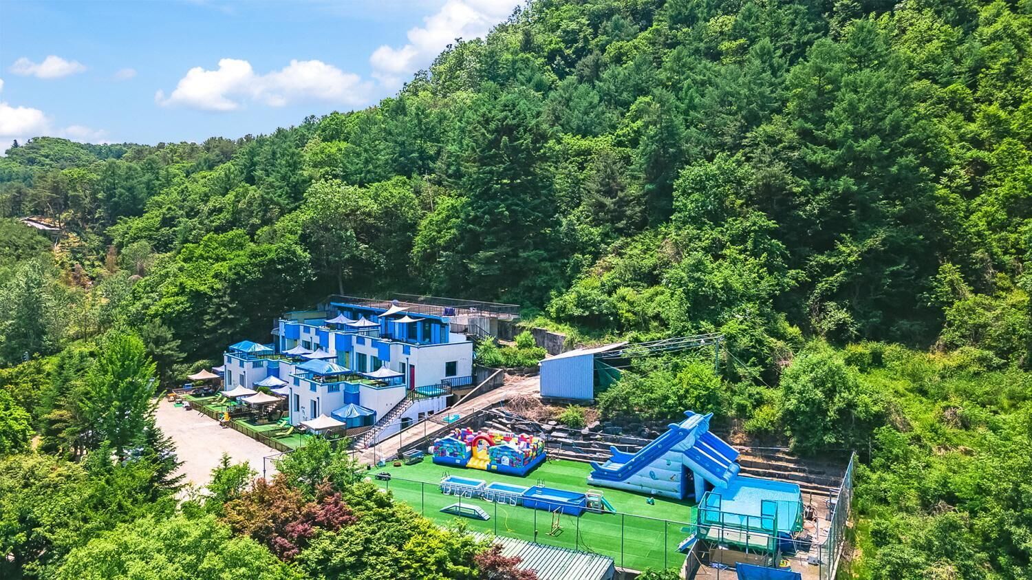 Chuncheon Dogandstay
