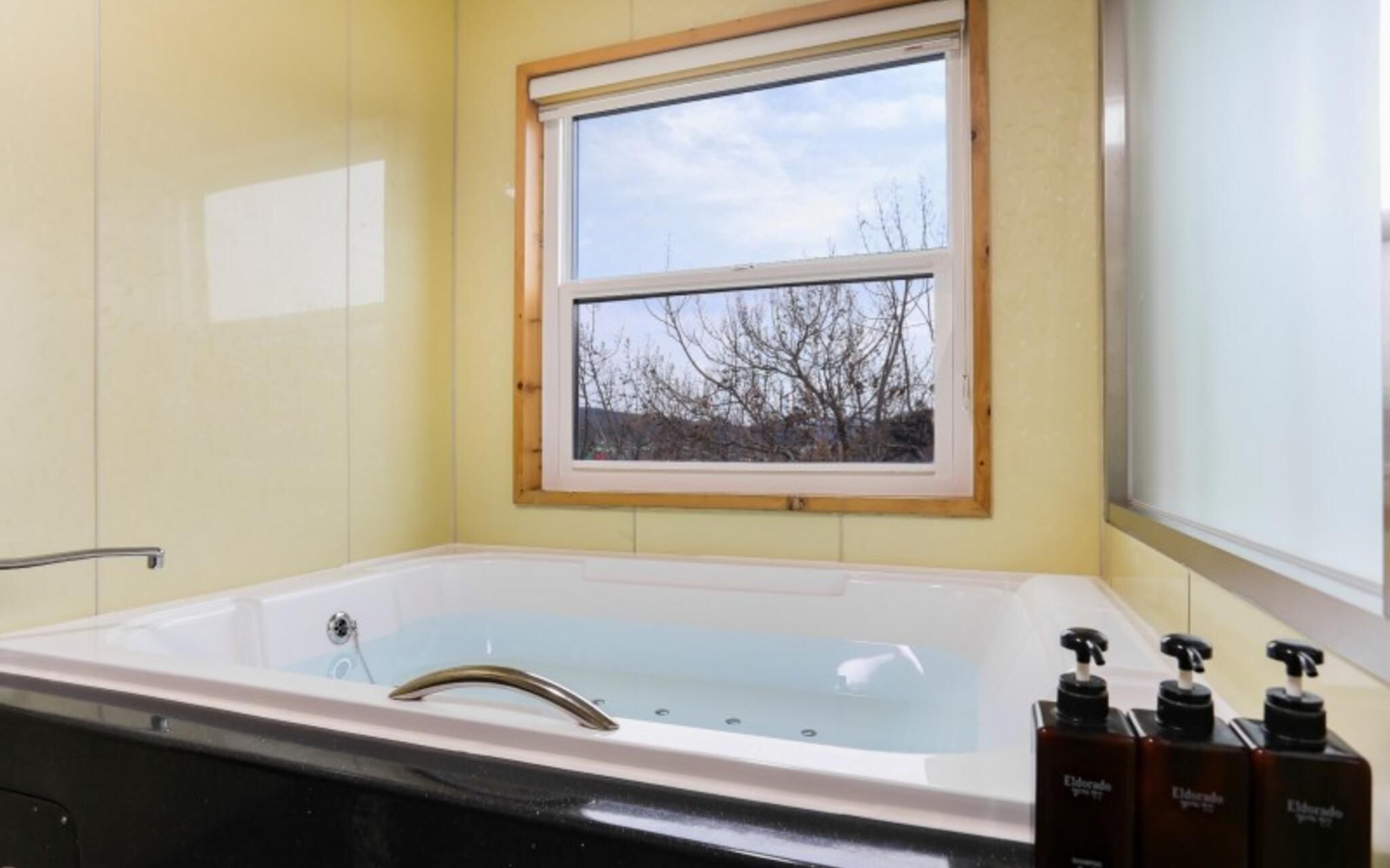 Chuncheon El Dorado Pension