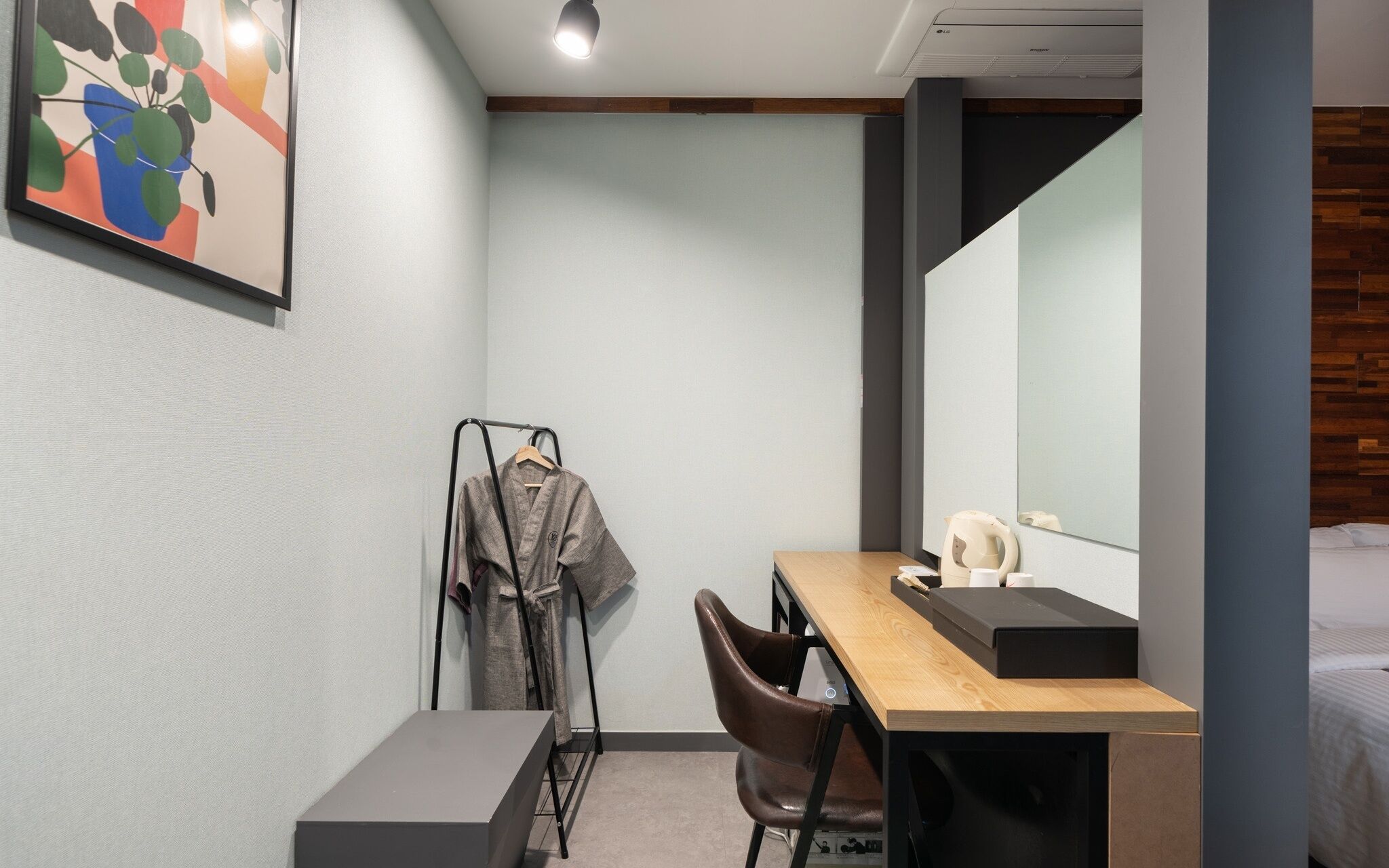 Chuncheon Hotel 121