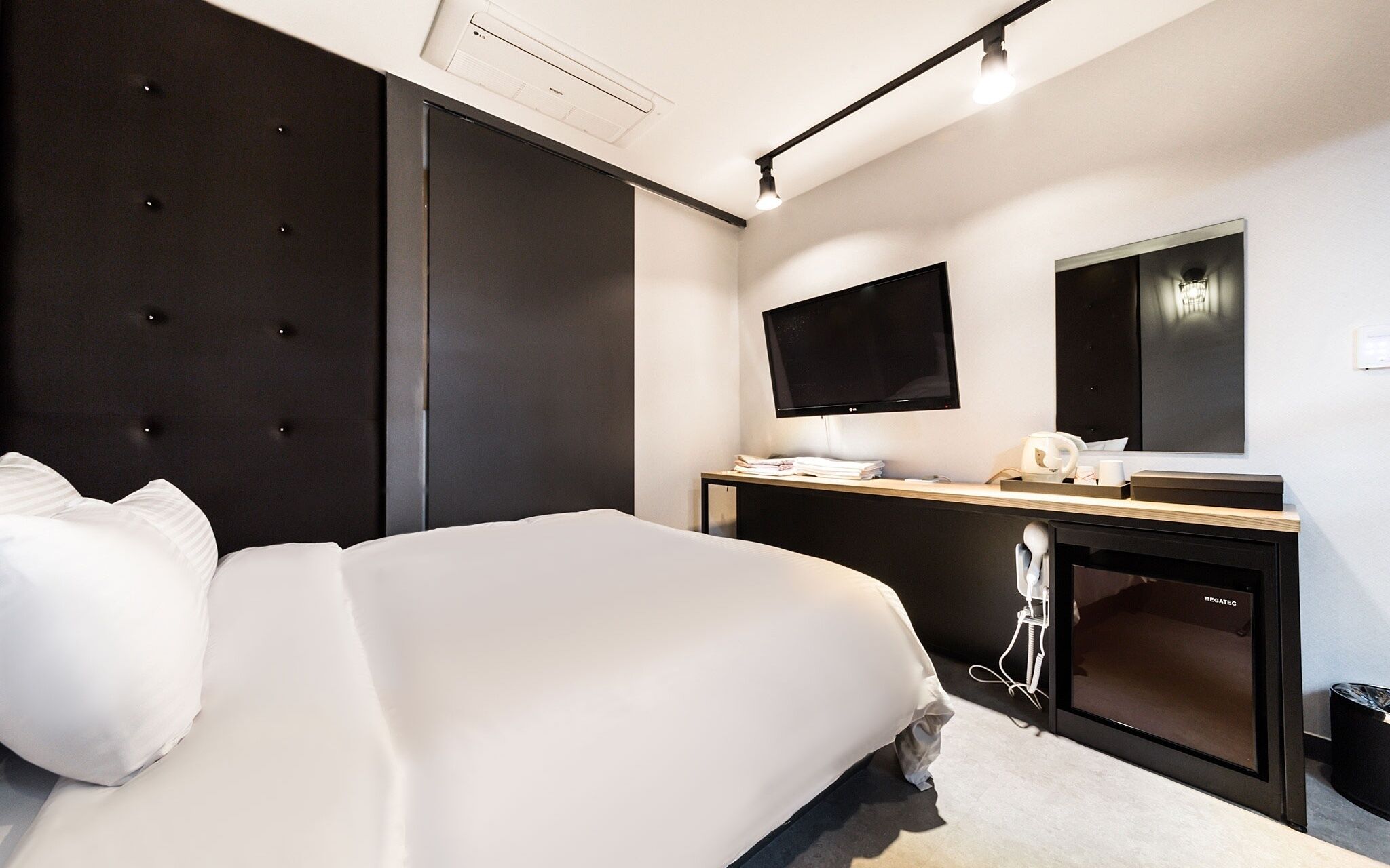 Chuncheon Hotel 121