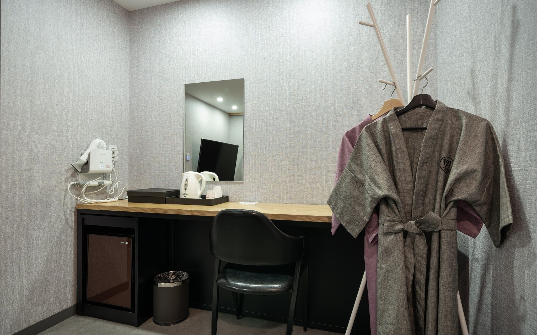 Chuncheon Hotel 121
