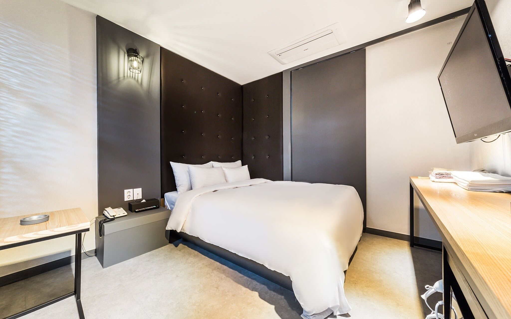 Chuncheon Hotel 121