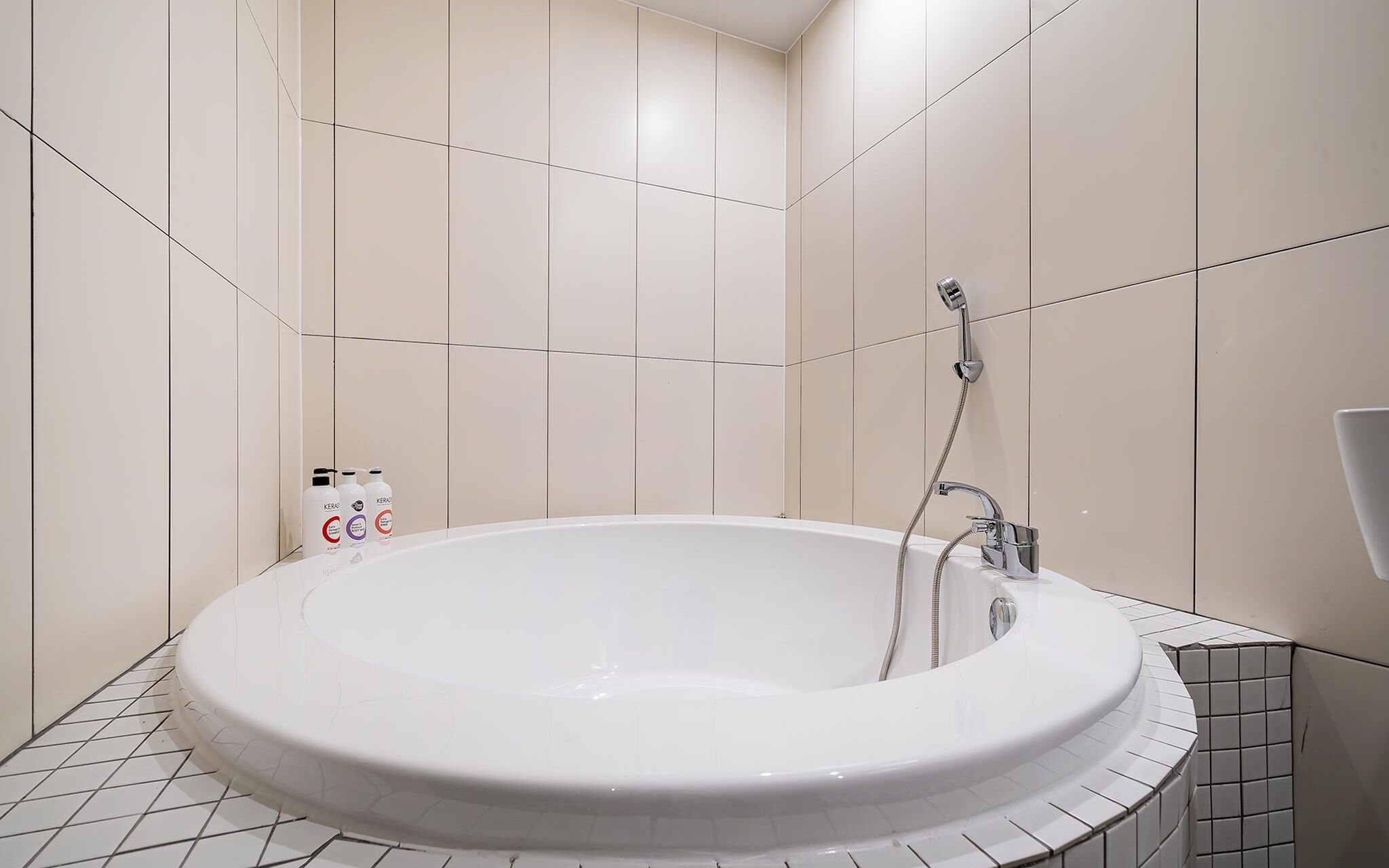 Chuncheon Hotel Cozy