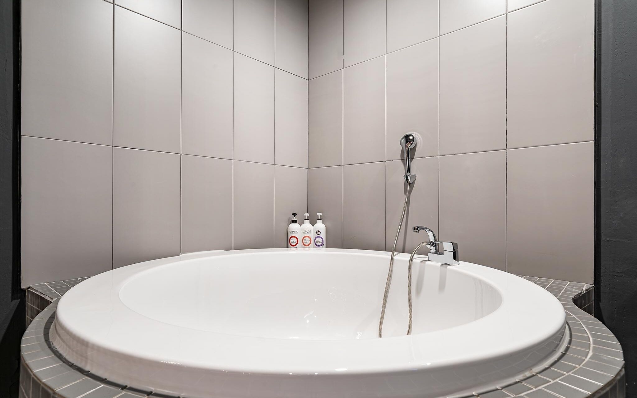 Chuncheon Hotel Cozy