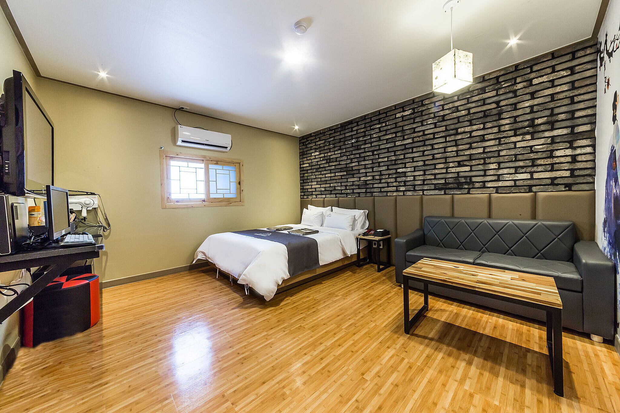 Chuncheon Hotel Papaya