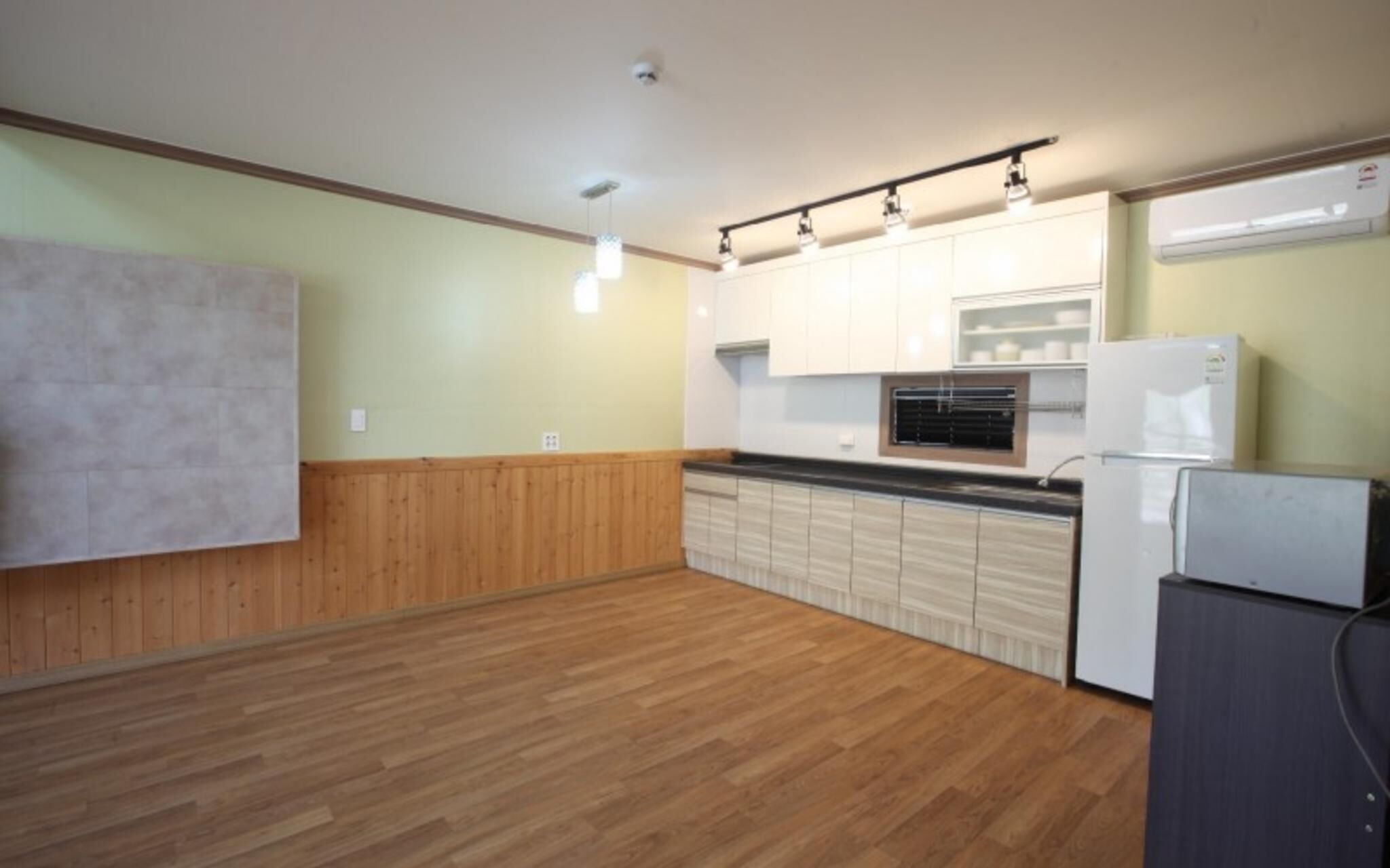 Chuncheon Pet Island Pension