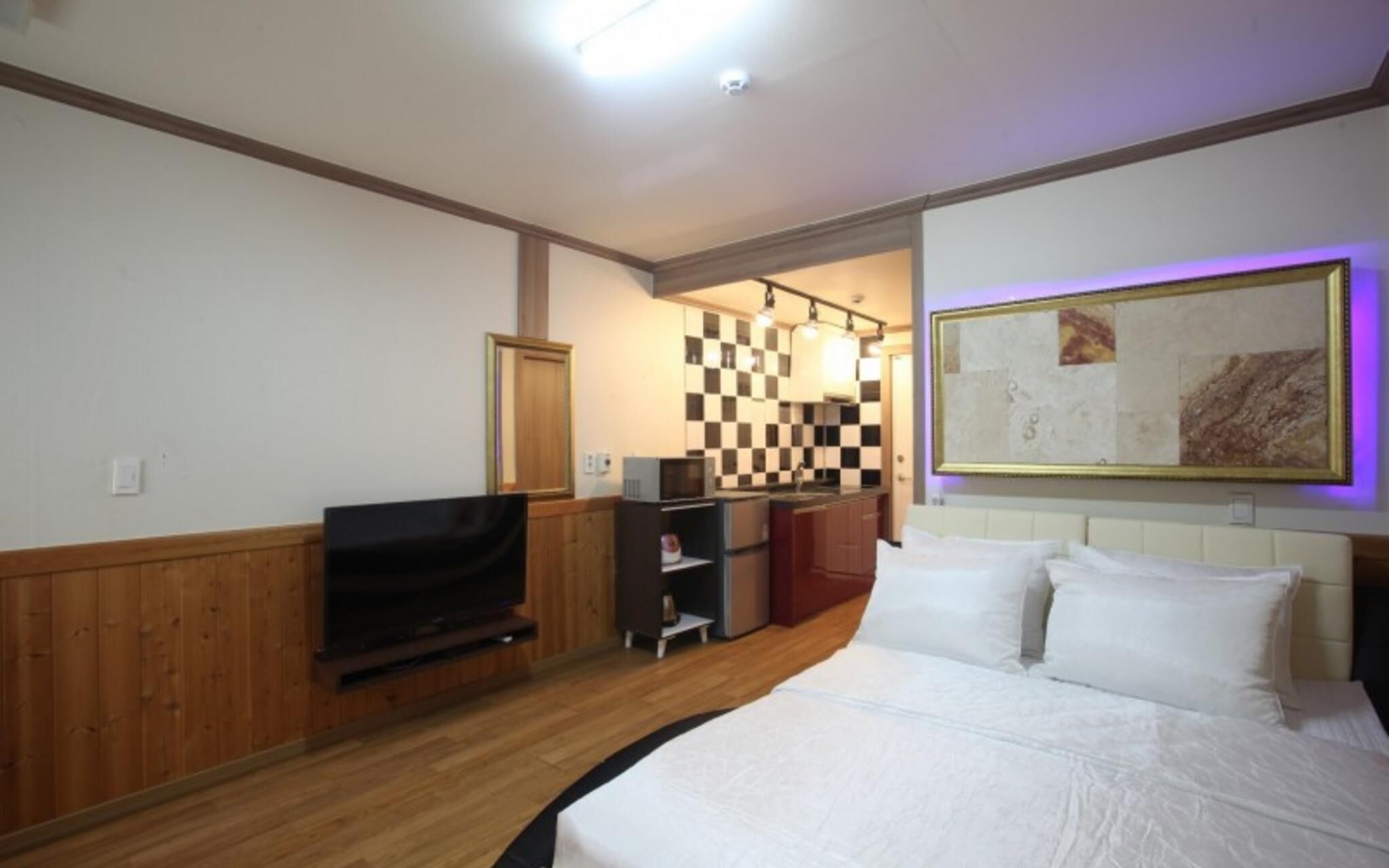 Chuncheon Pet Island Pension