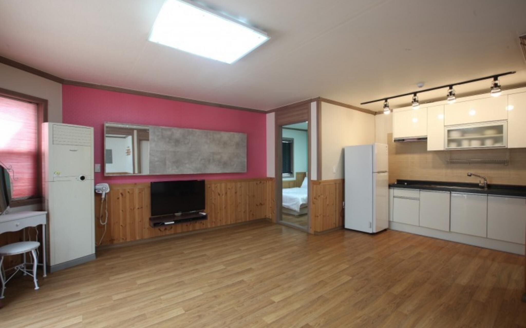 Chuncheon Pet Island Pension