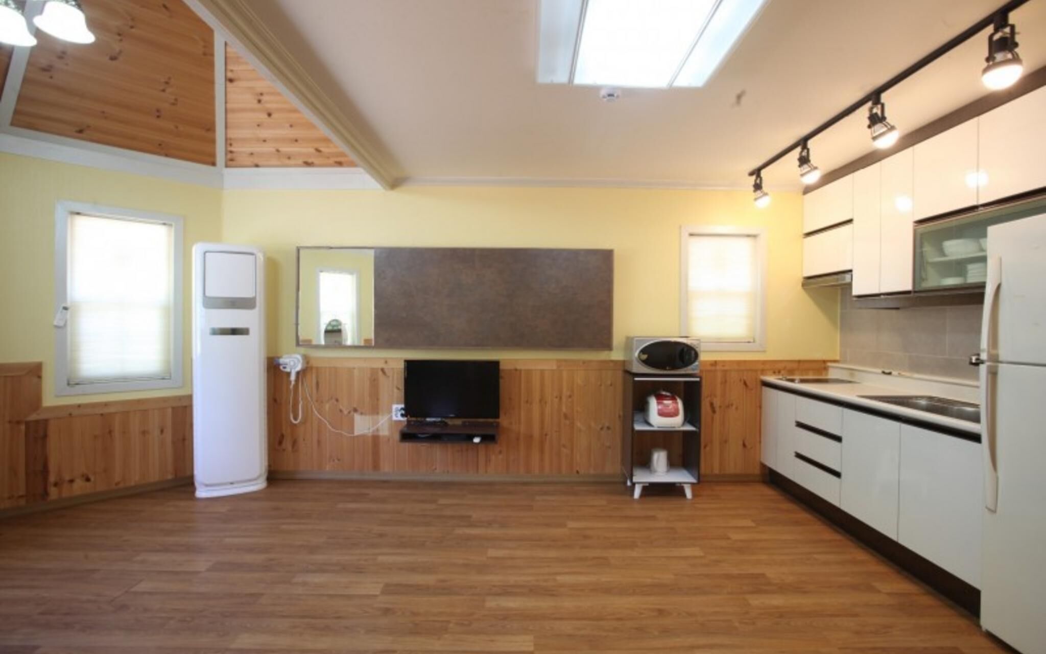 Chuncheon Pet Island Pension