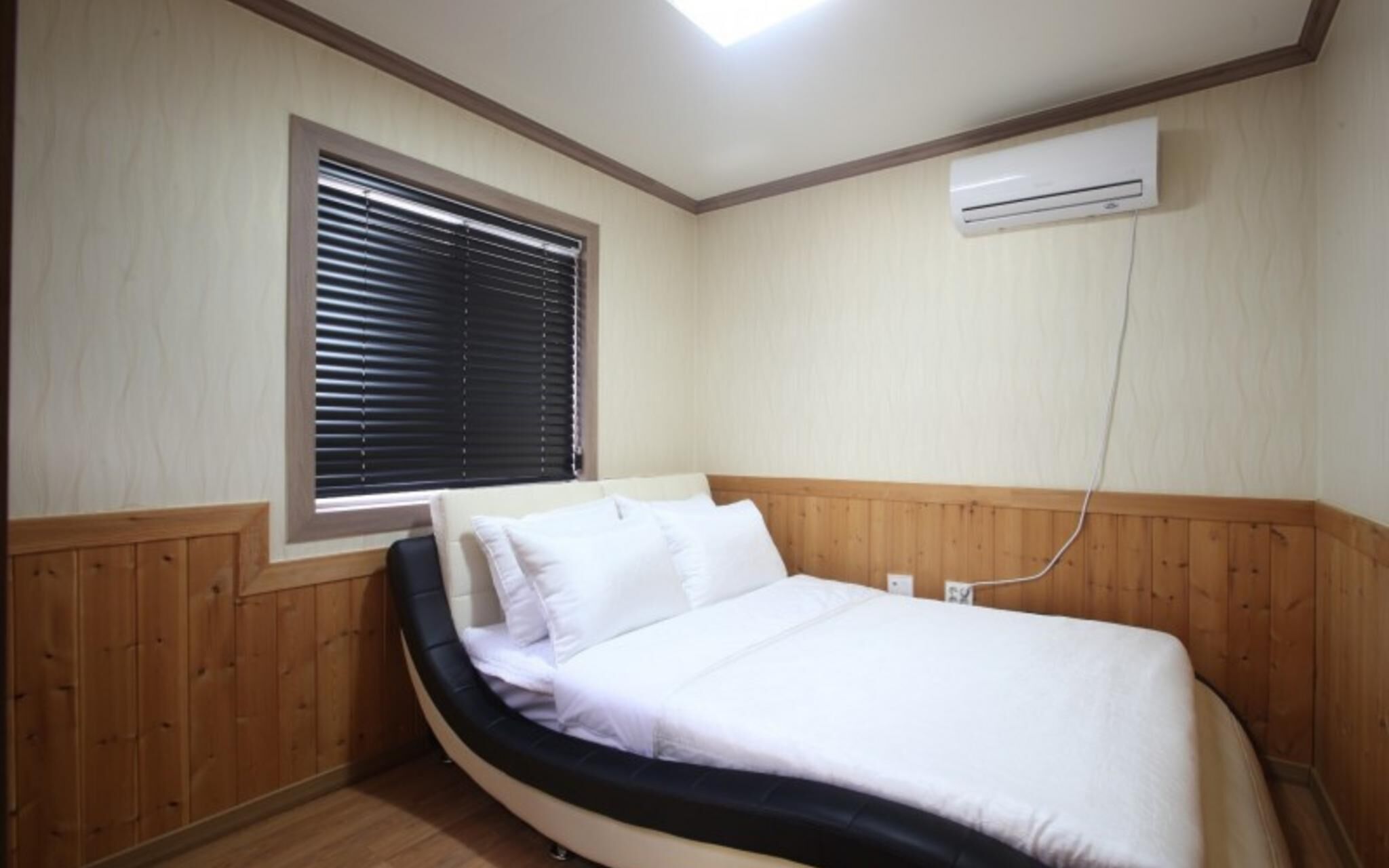 Chuncheon Pet Island Pension