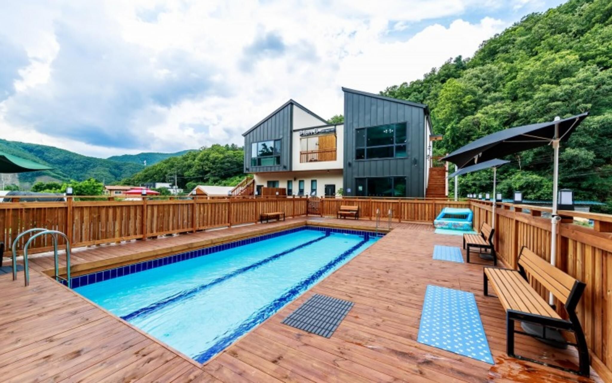 Chuncheon Plan B Pool Villa