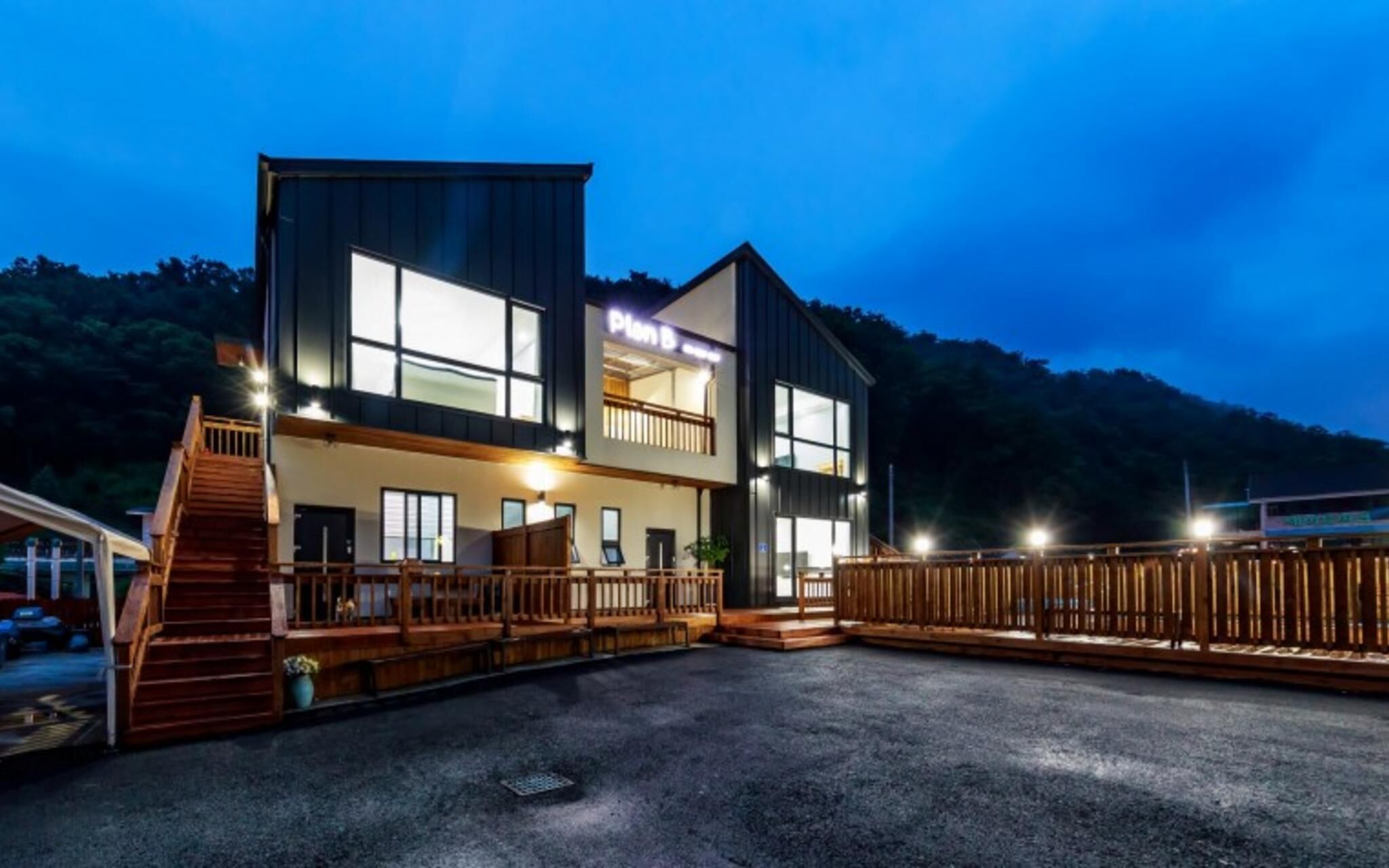 Chuncheon Plan B Pool Villa