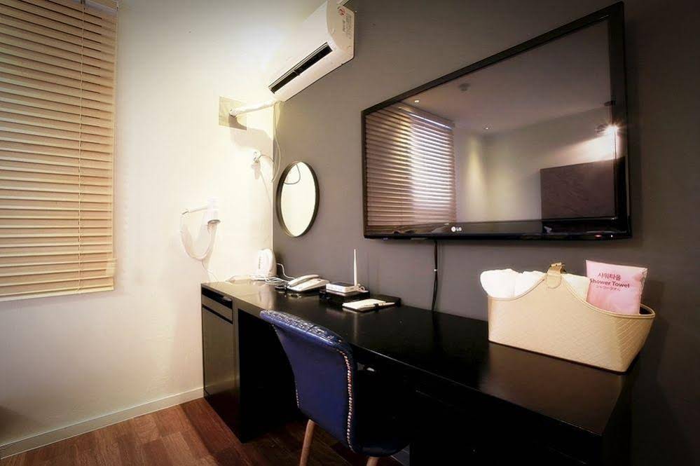 Chuncheon Urbane Hotel