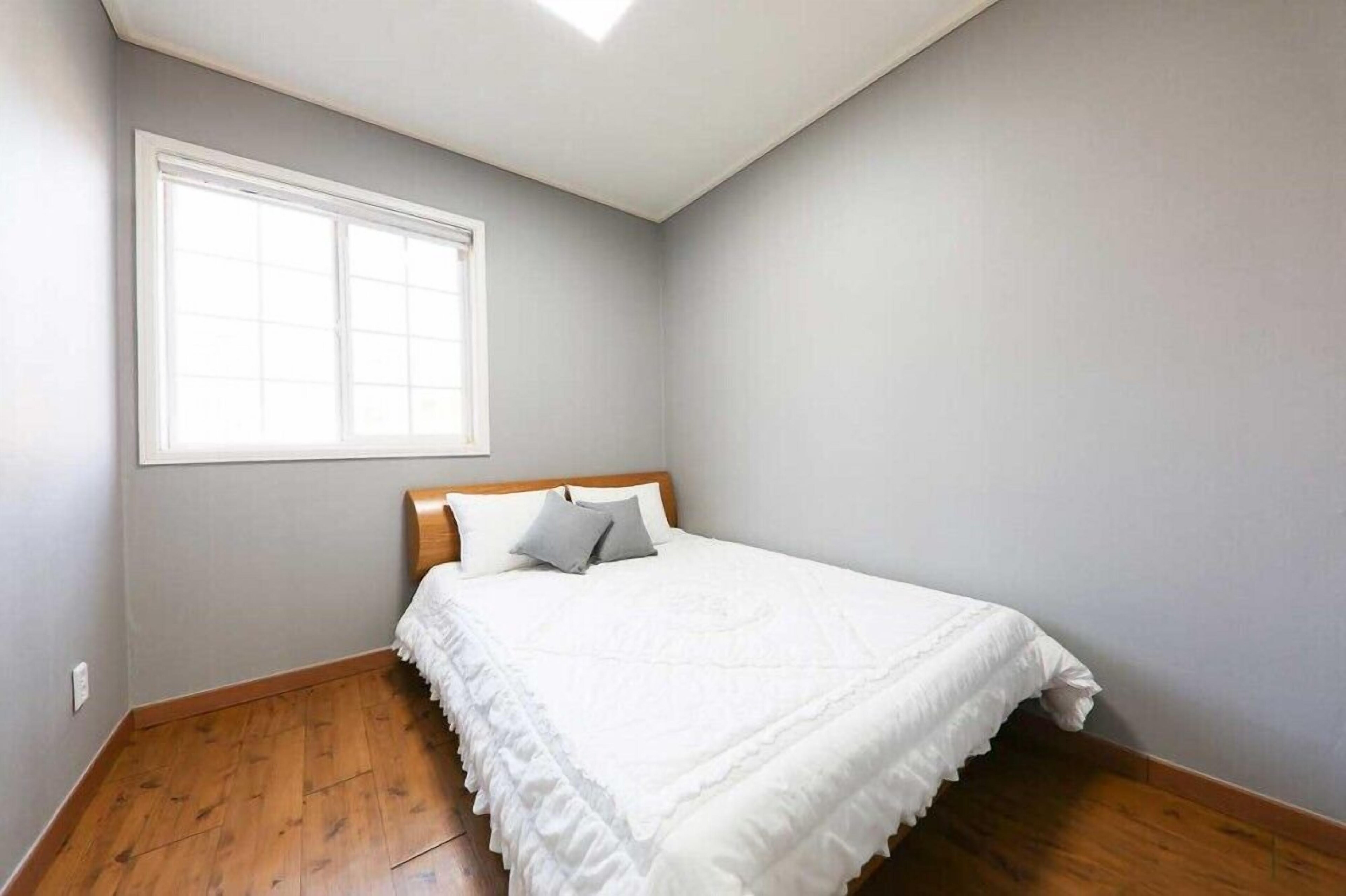 Gangchon Palace Pension