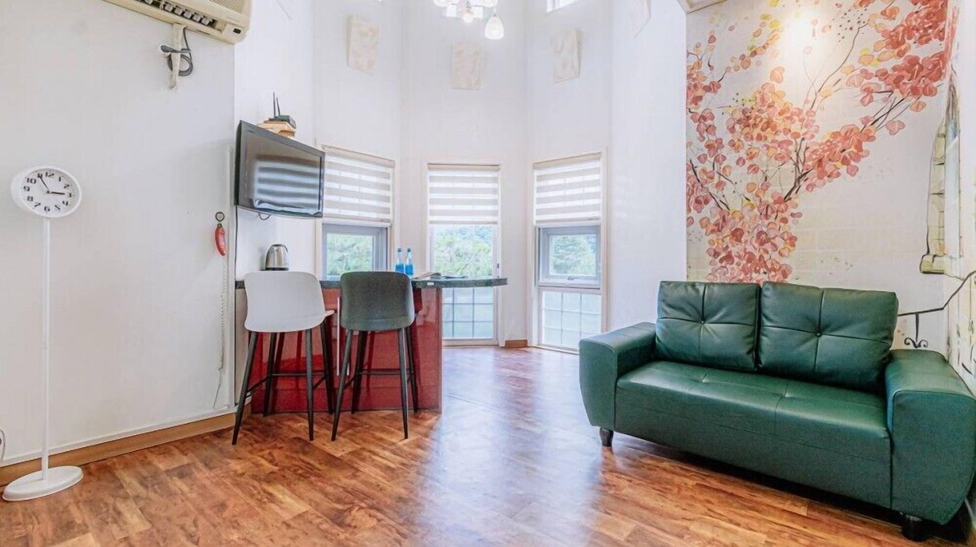 Gangchon Palace Pension