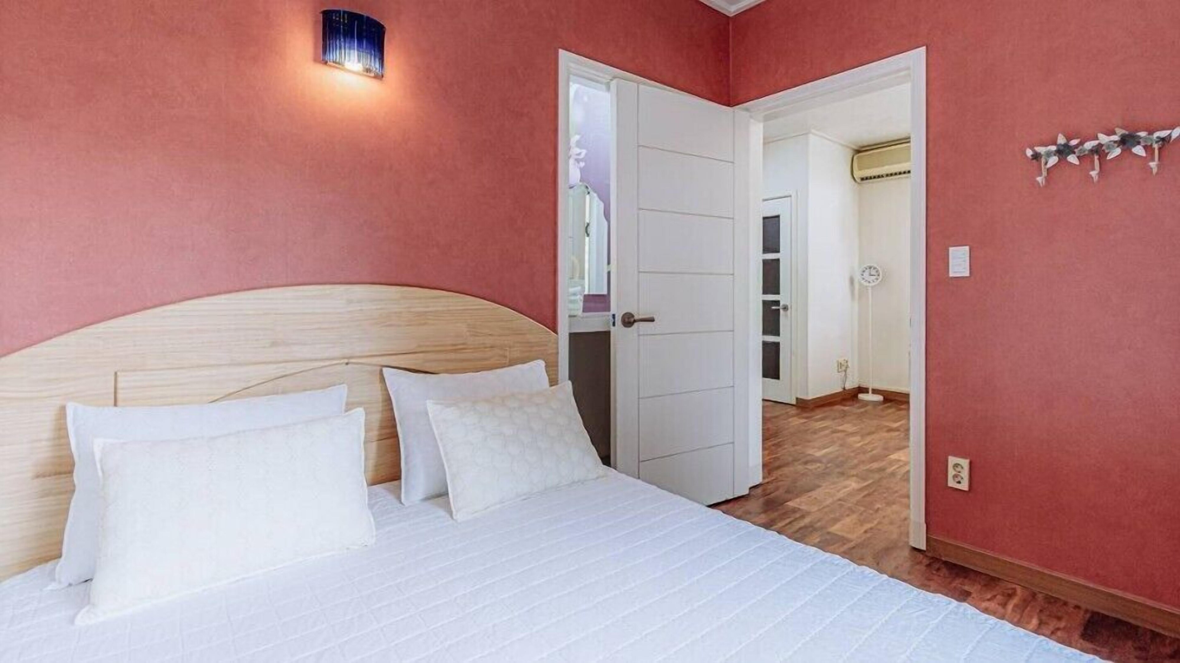 Gangchon Palace Pension