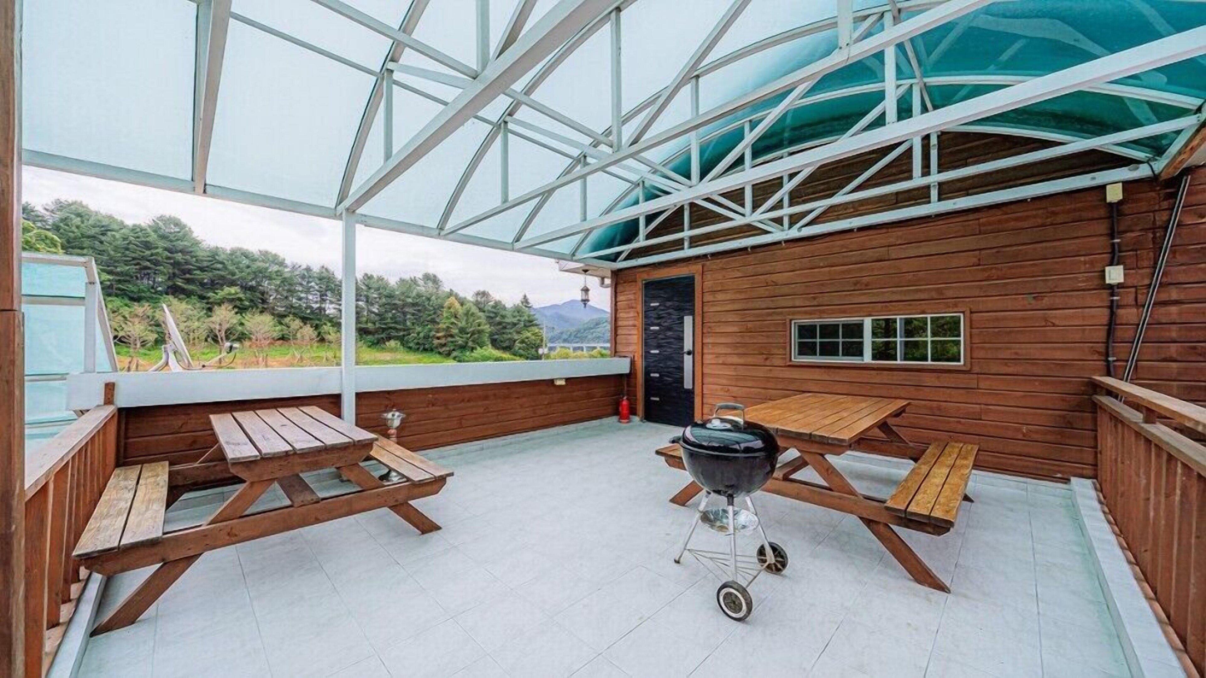 Gangchon Palace Pension