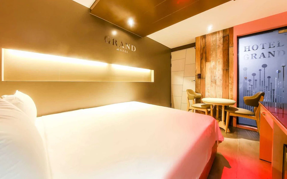 Goodstay Grand Motel Chuncheon