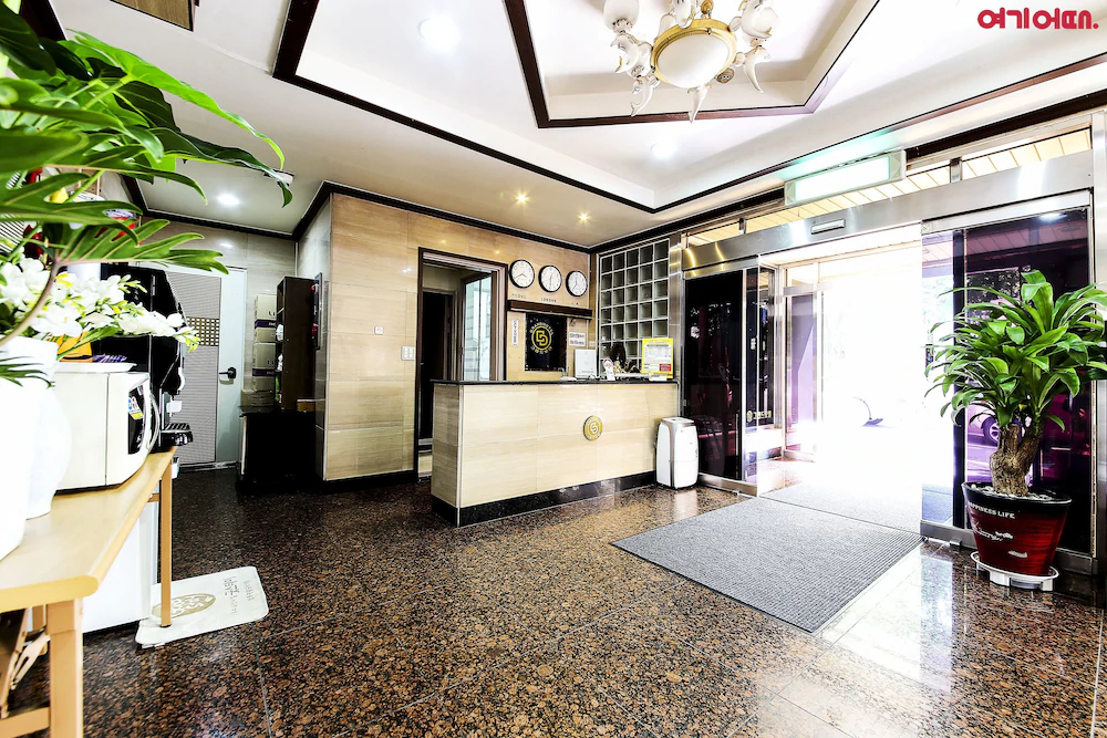 Goodstay Grand Motel Chuncheon