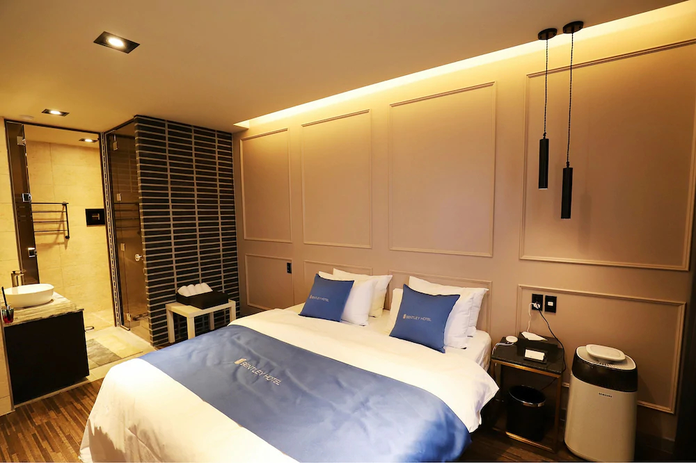 Hotel Bentley