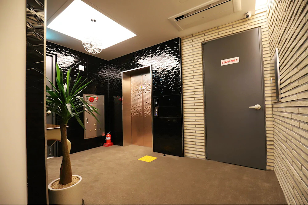 Hotel Bentley