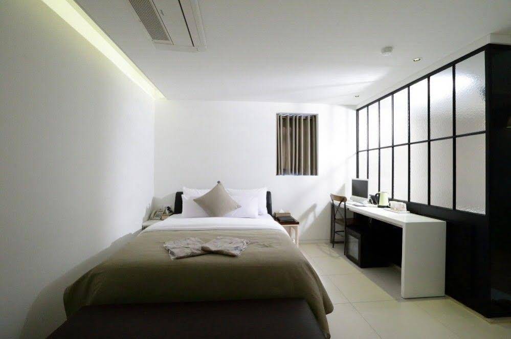 Hotel Myeongjak