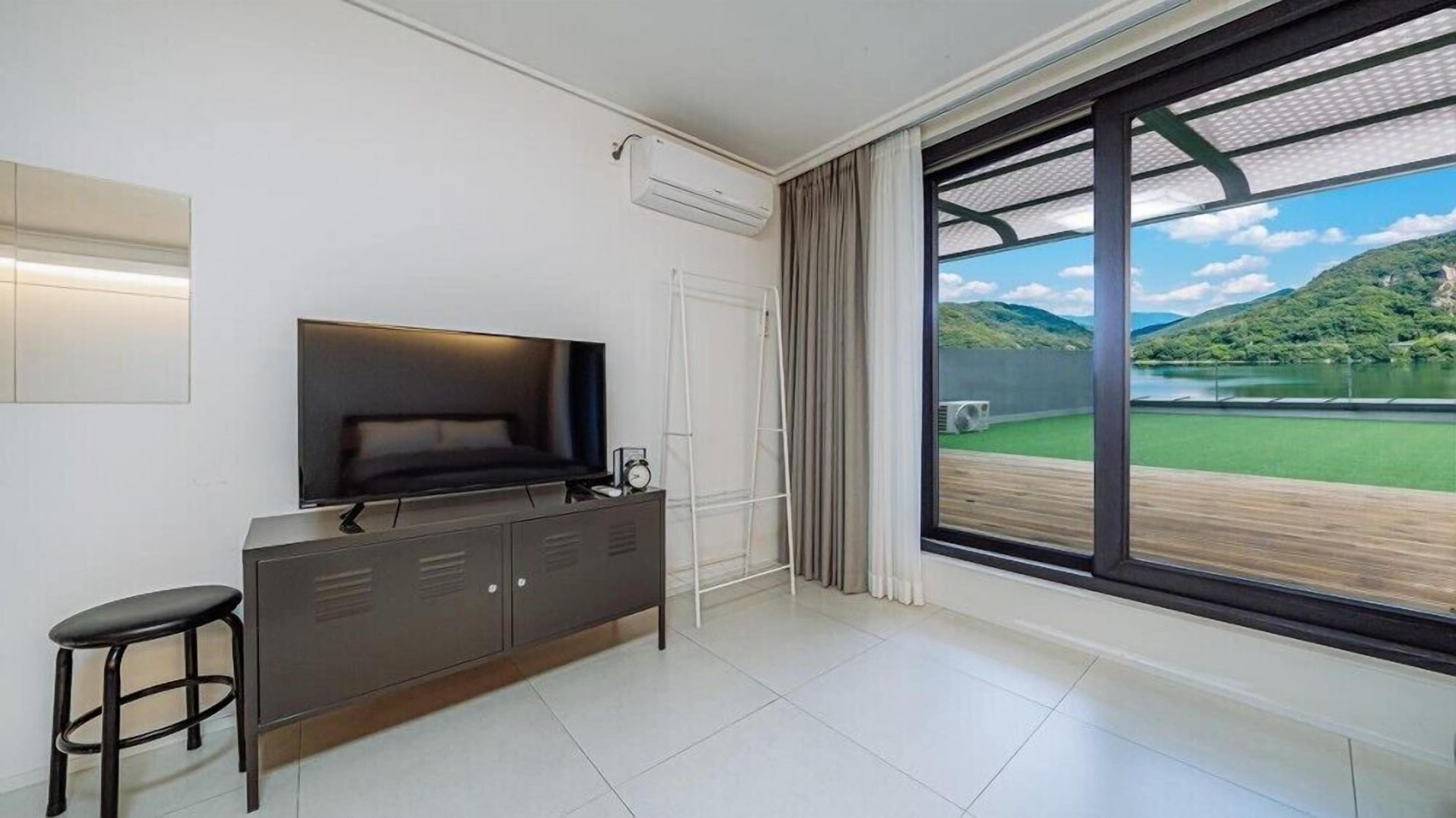 Rabbit Star Pension