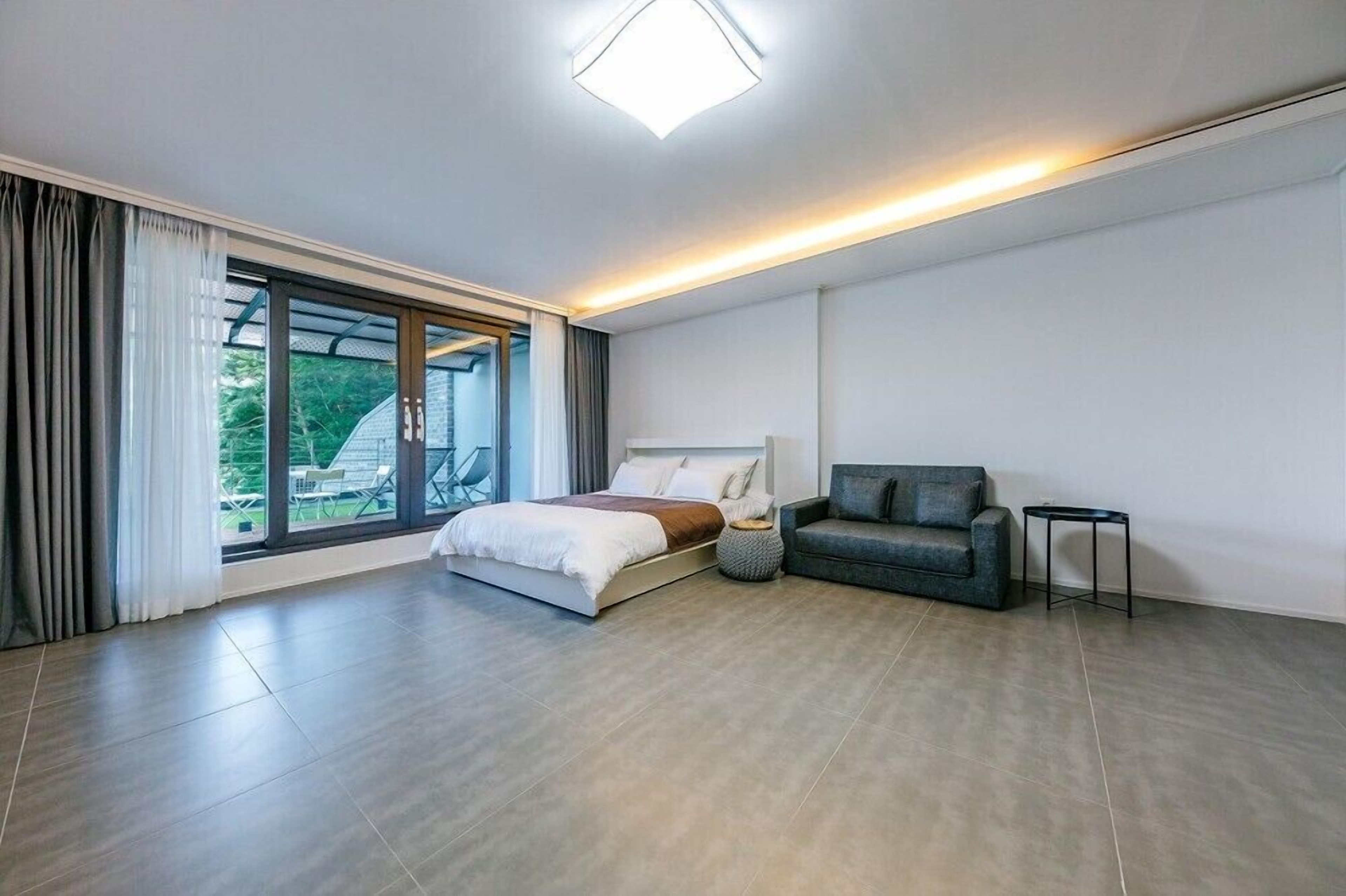 Rabbit Star Pension