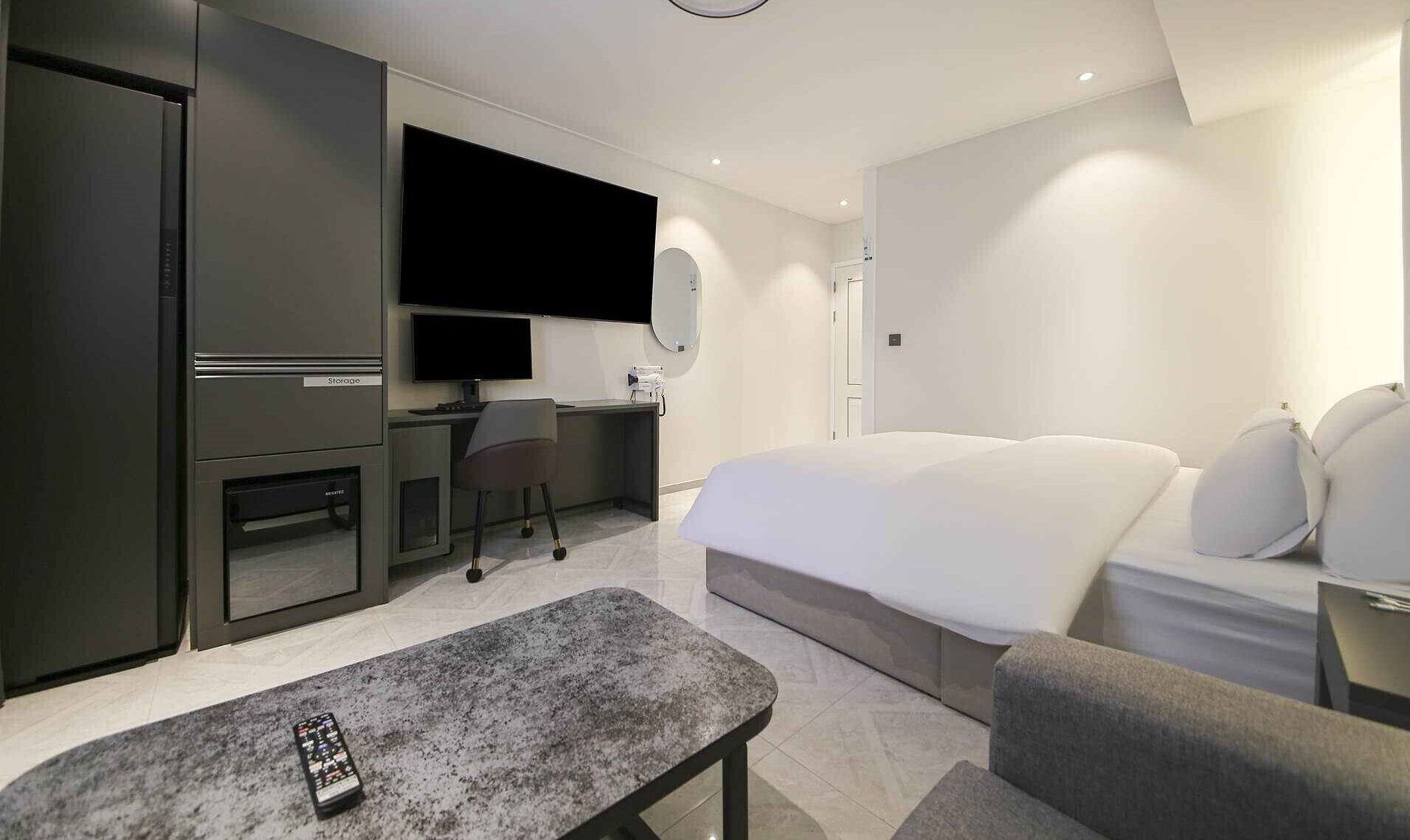 Brown Dot Hotel Chungju City Hall