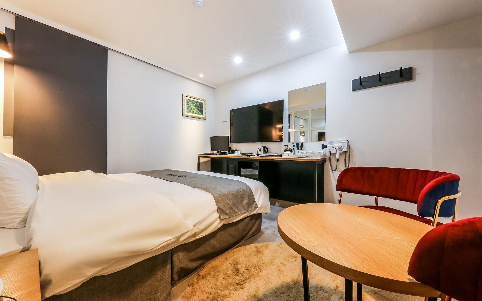 Chungju Lie Hotel