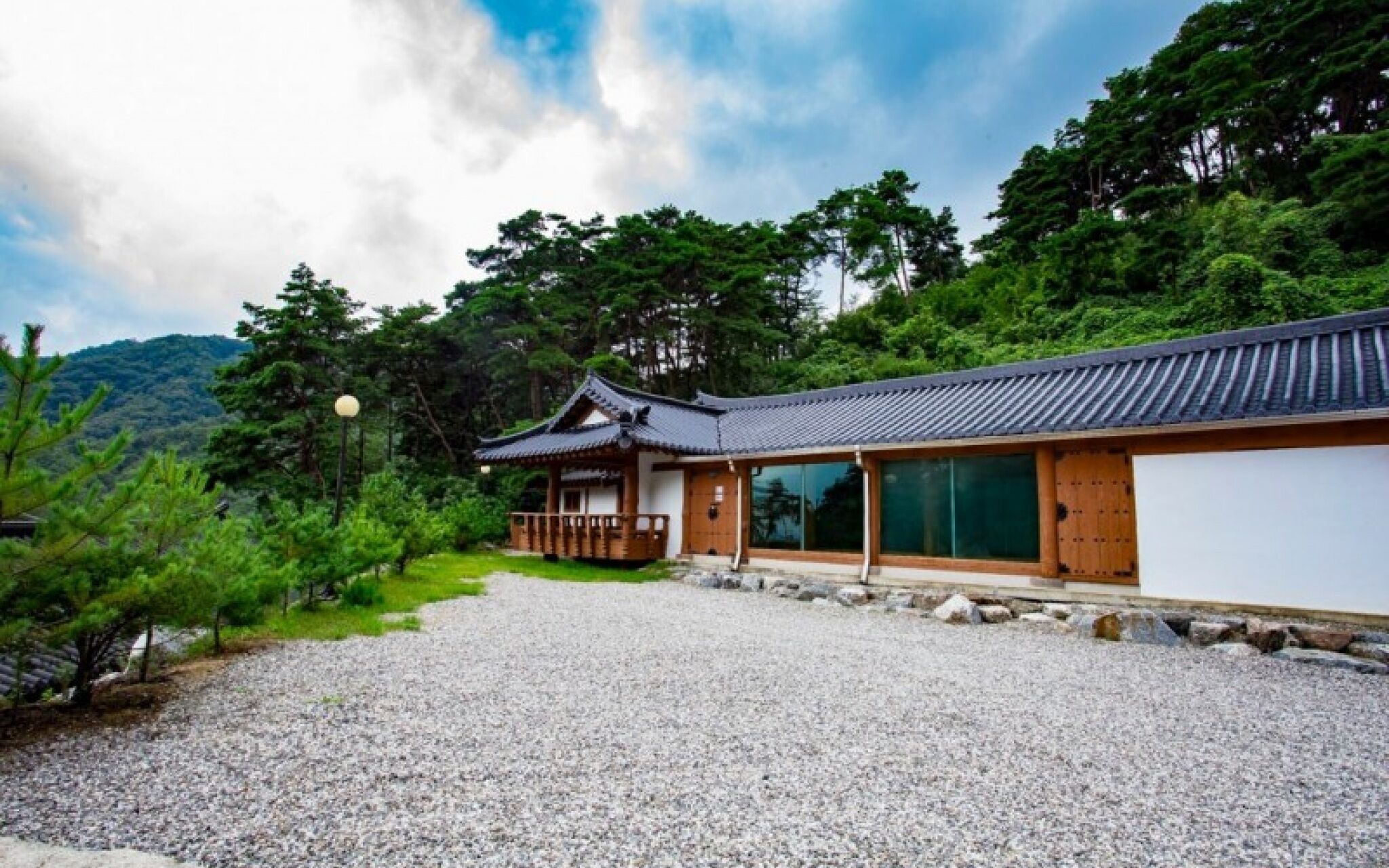 Chungju Solnaeeum Hanok Pension