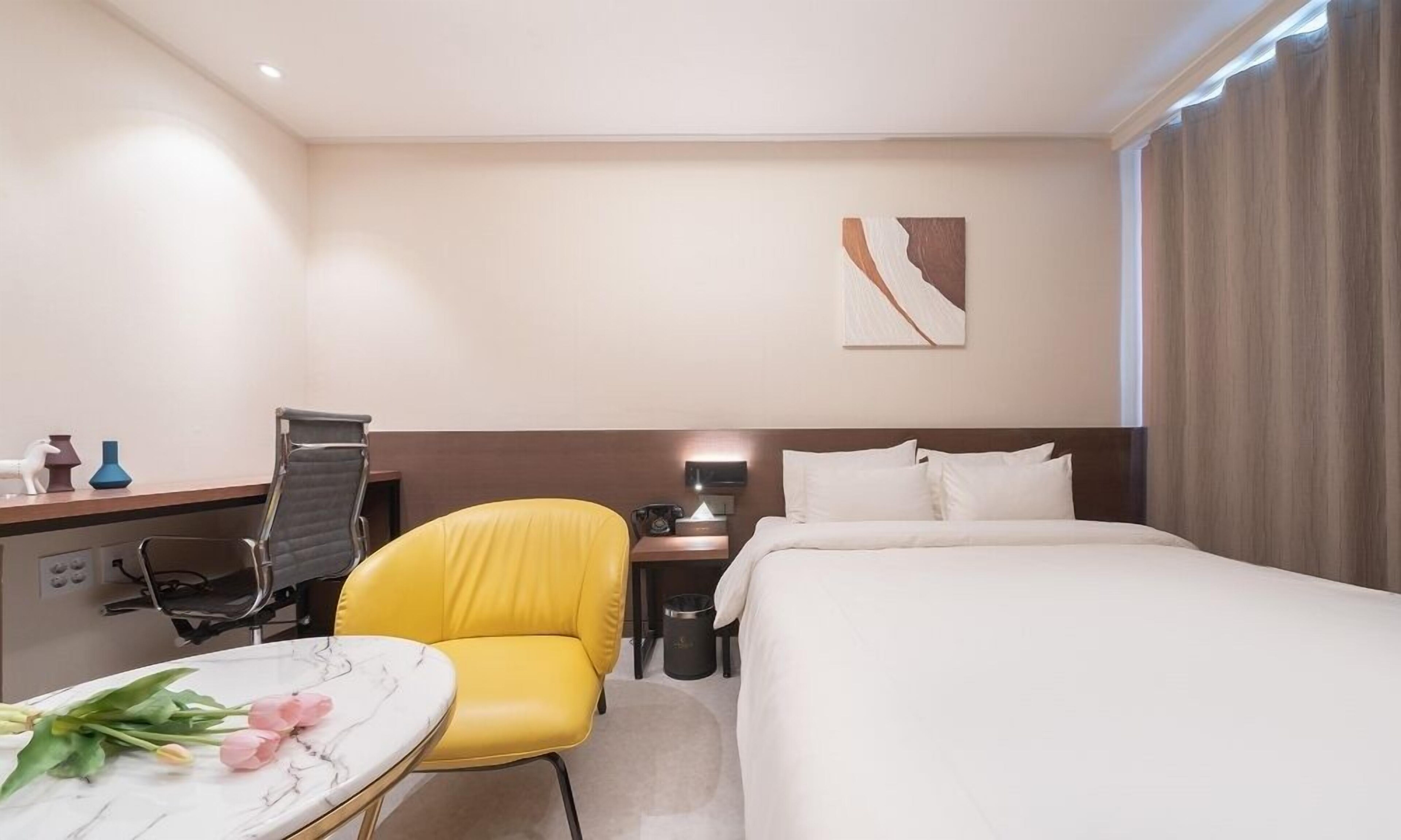 From H Chung-Ju About Hotel