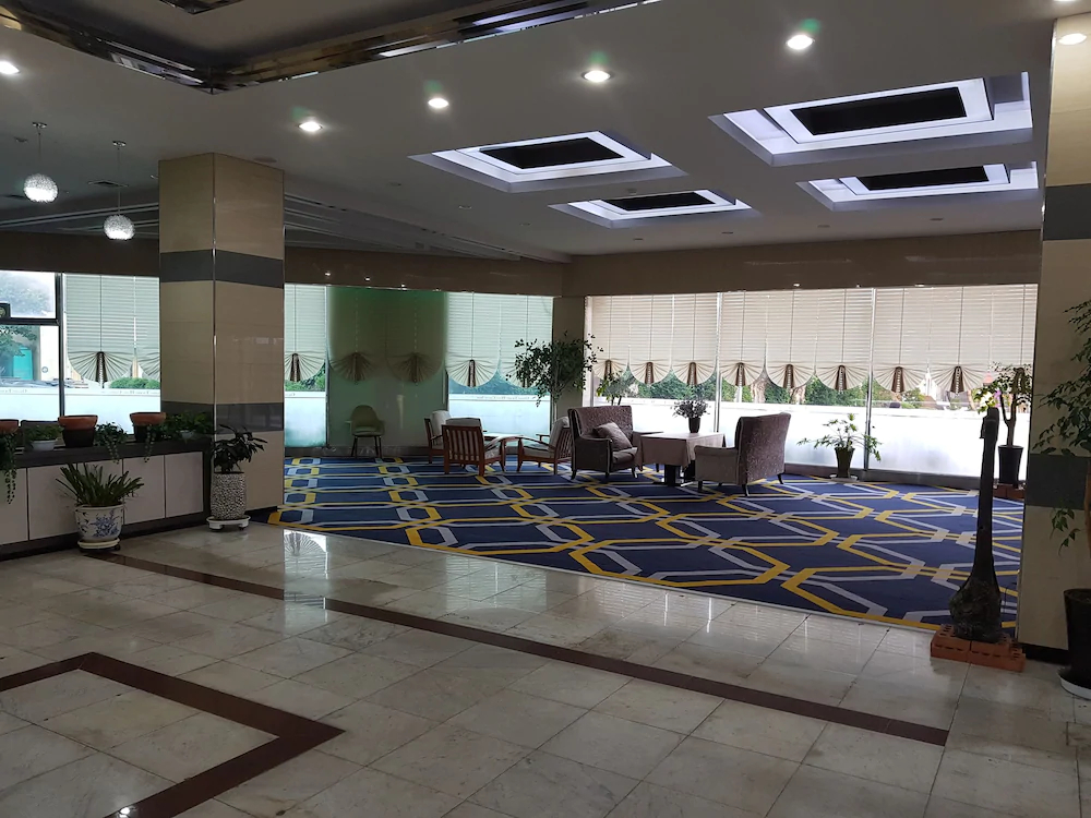 Grand Hotel