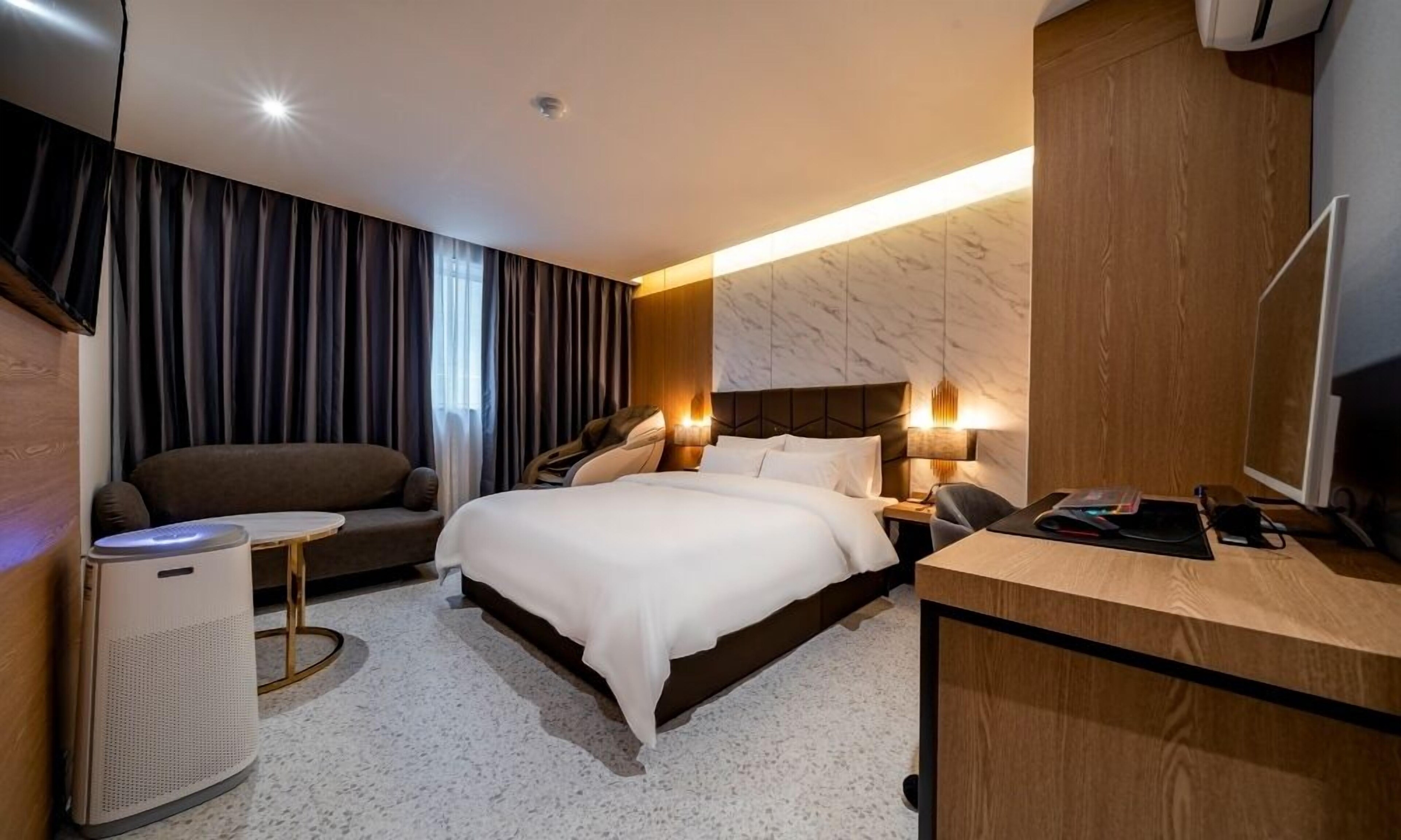 Urban Brown Hotel Chungju City Hall