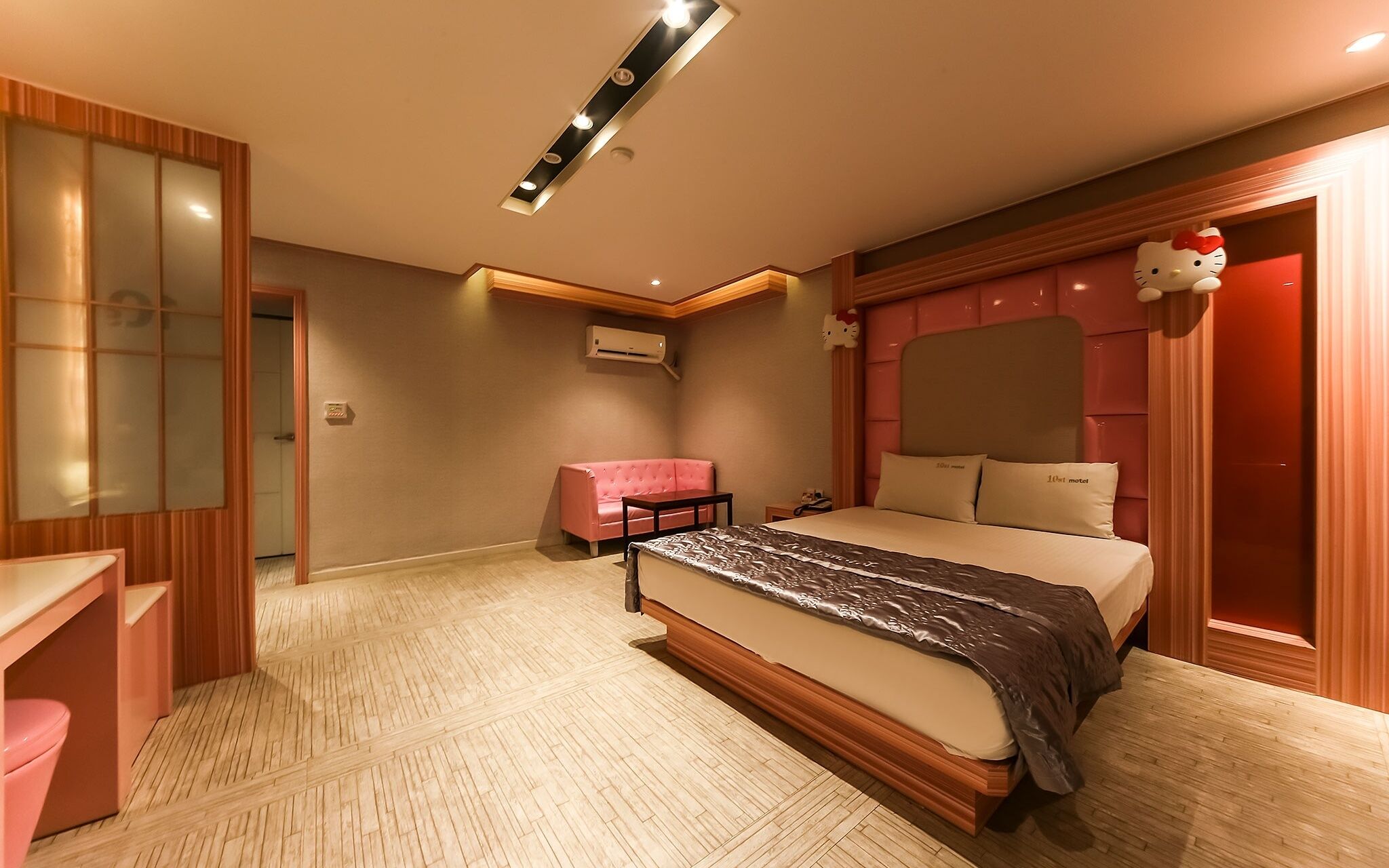10 St Motel