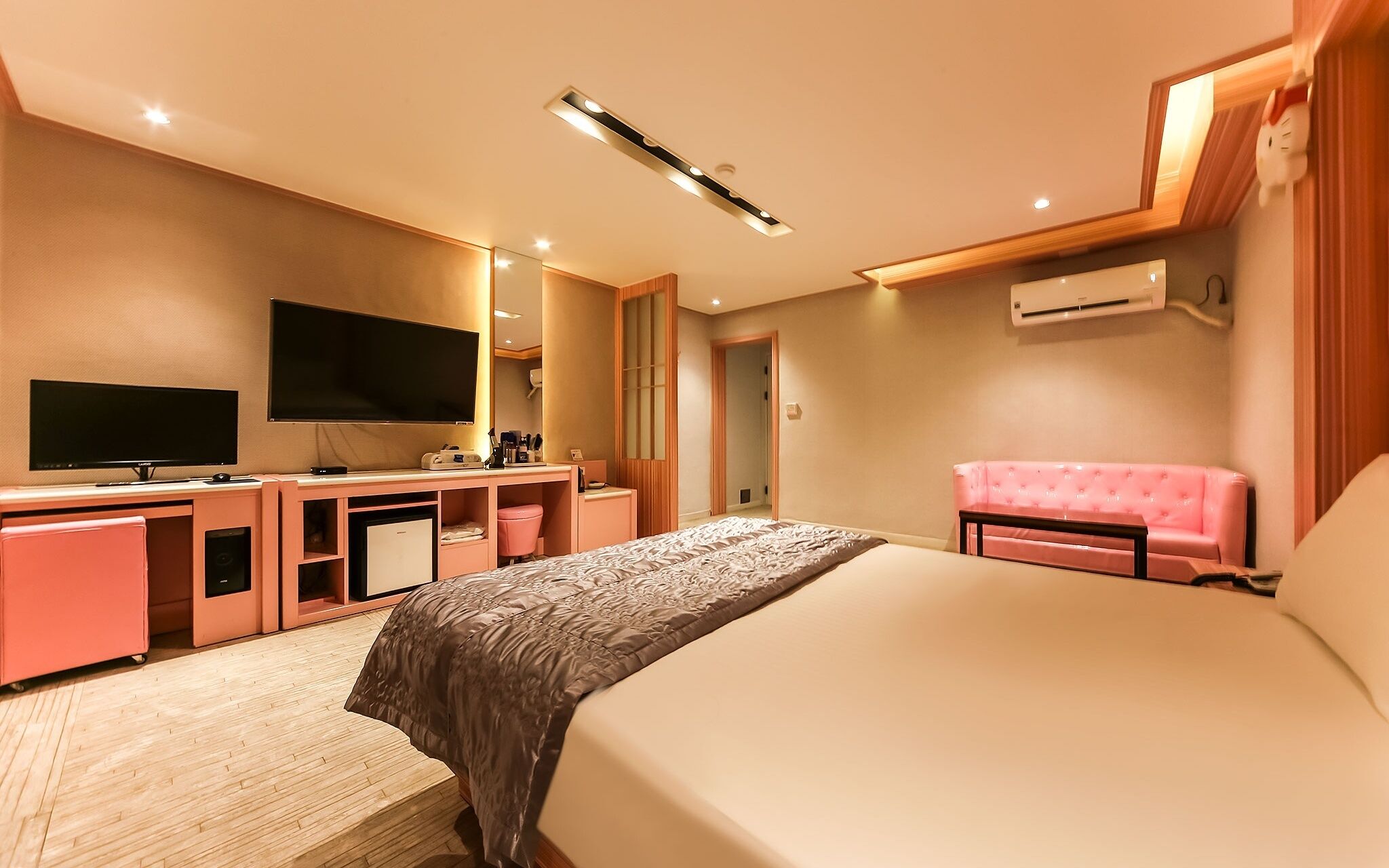 10 St Motel