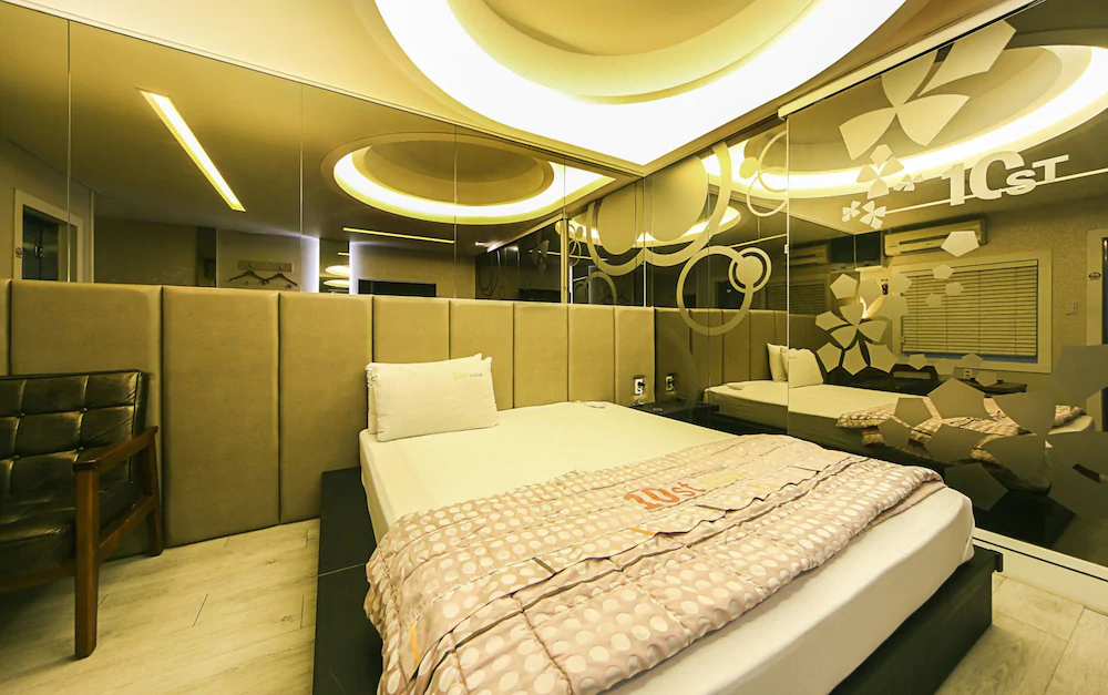 Brown Dot Hotel Seong Seo