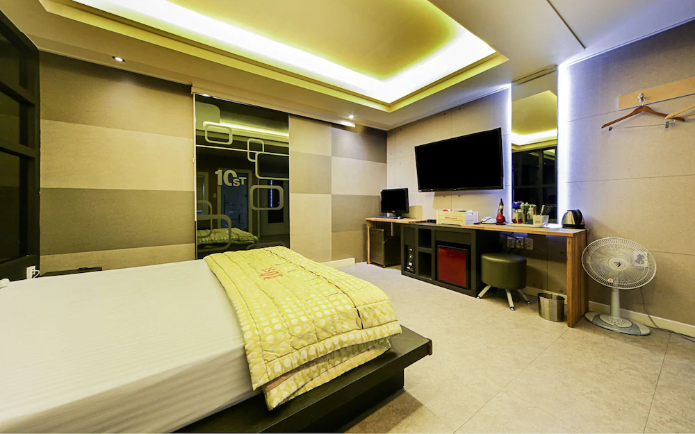 Brown Dot Hotel Seong Seo