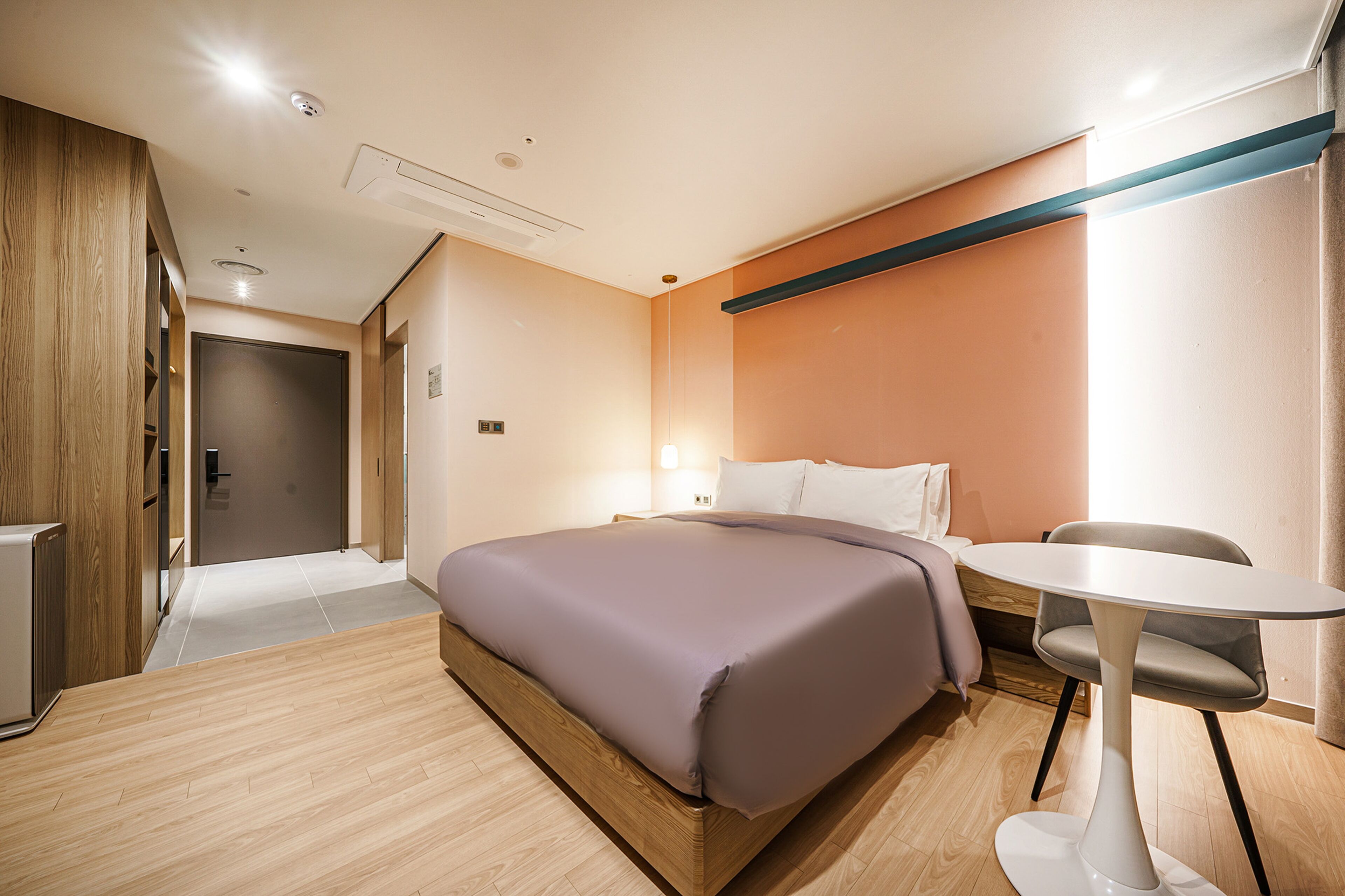 ACT Tourist Hotel
